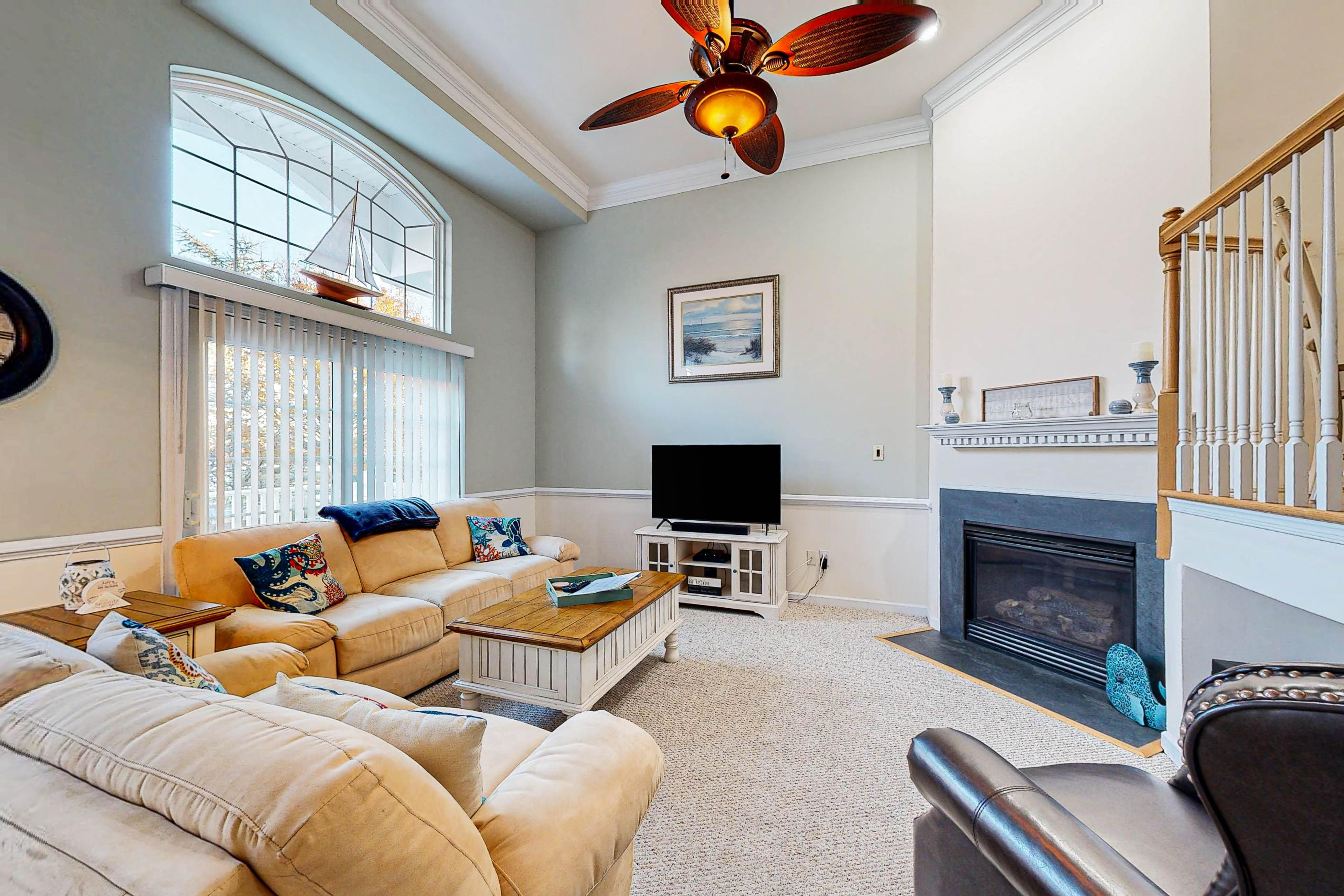 Bayside Bethany Lakes --- 38335 N Mill Ln Unit #131