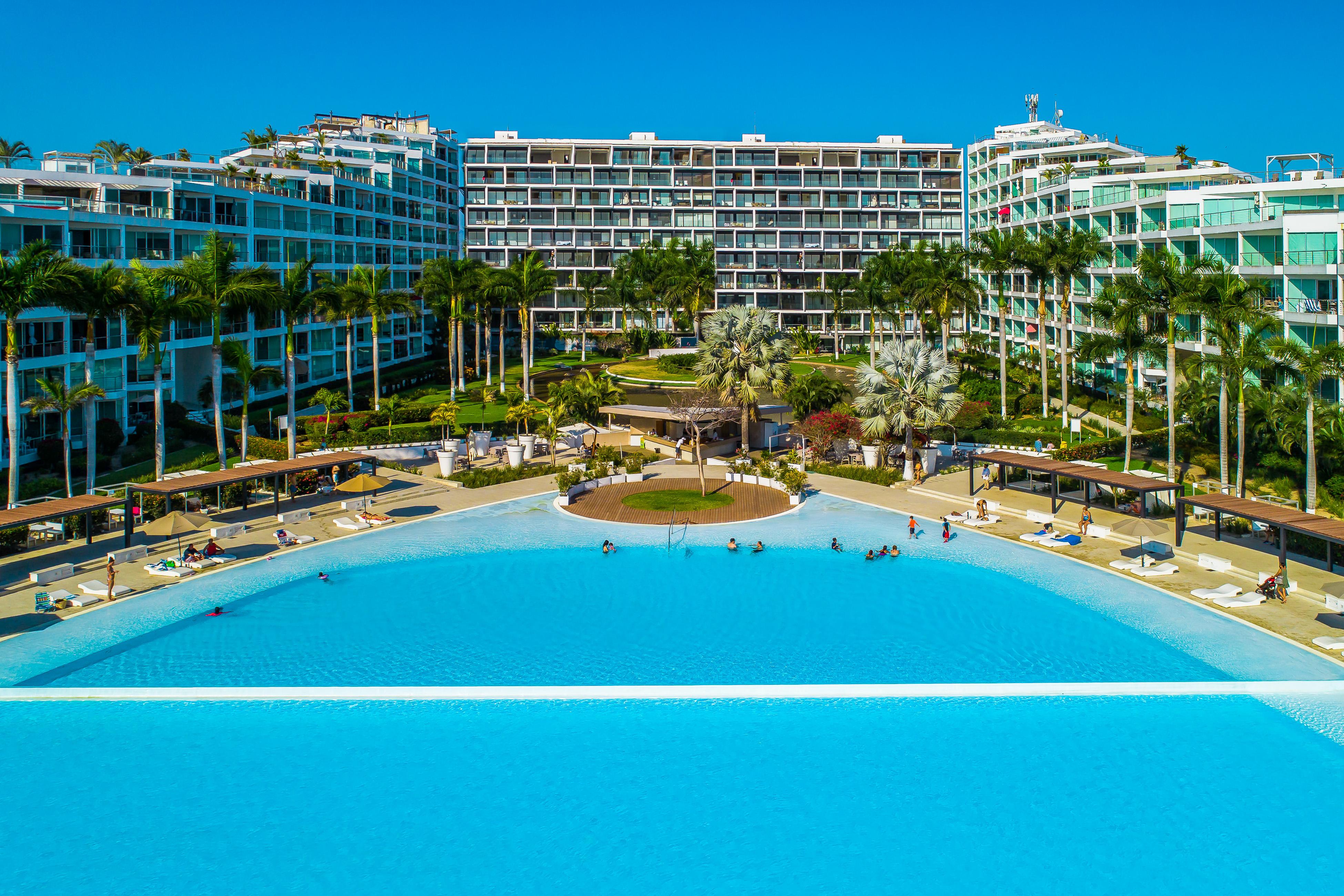 Aria Ocean Condo, # 403 T3 5