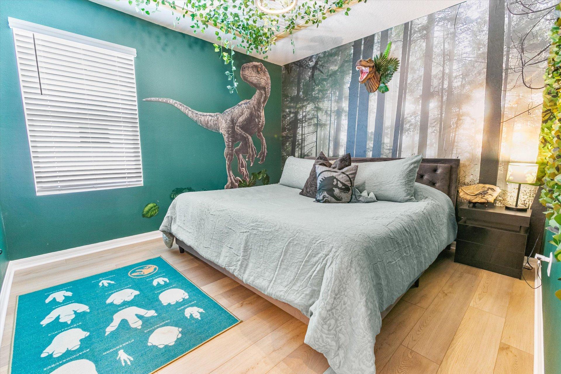 1909 tropical palms circle