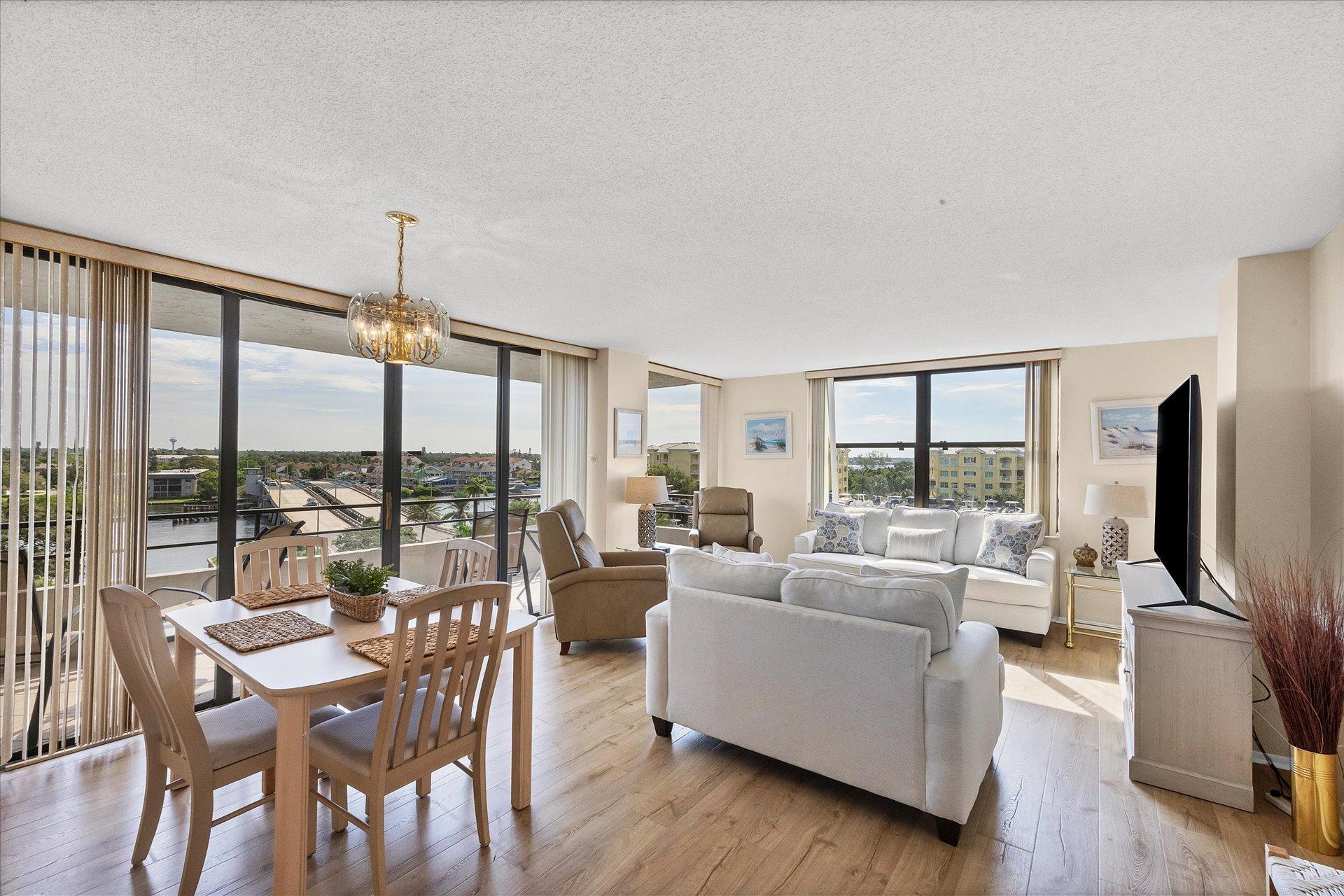 6415 midnight pass road unit 709