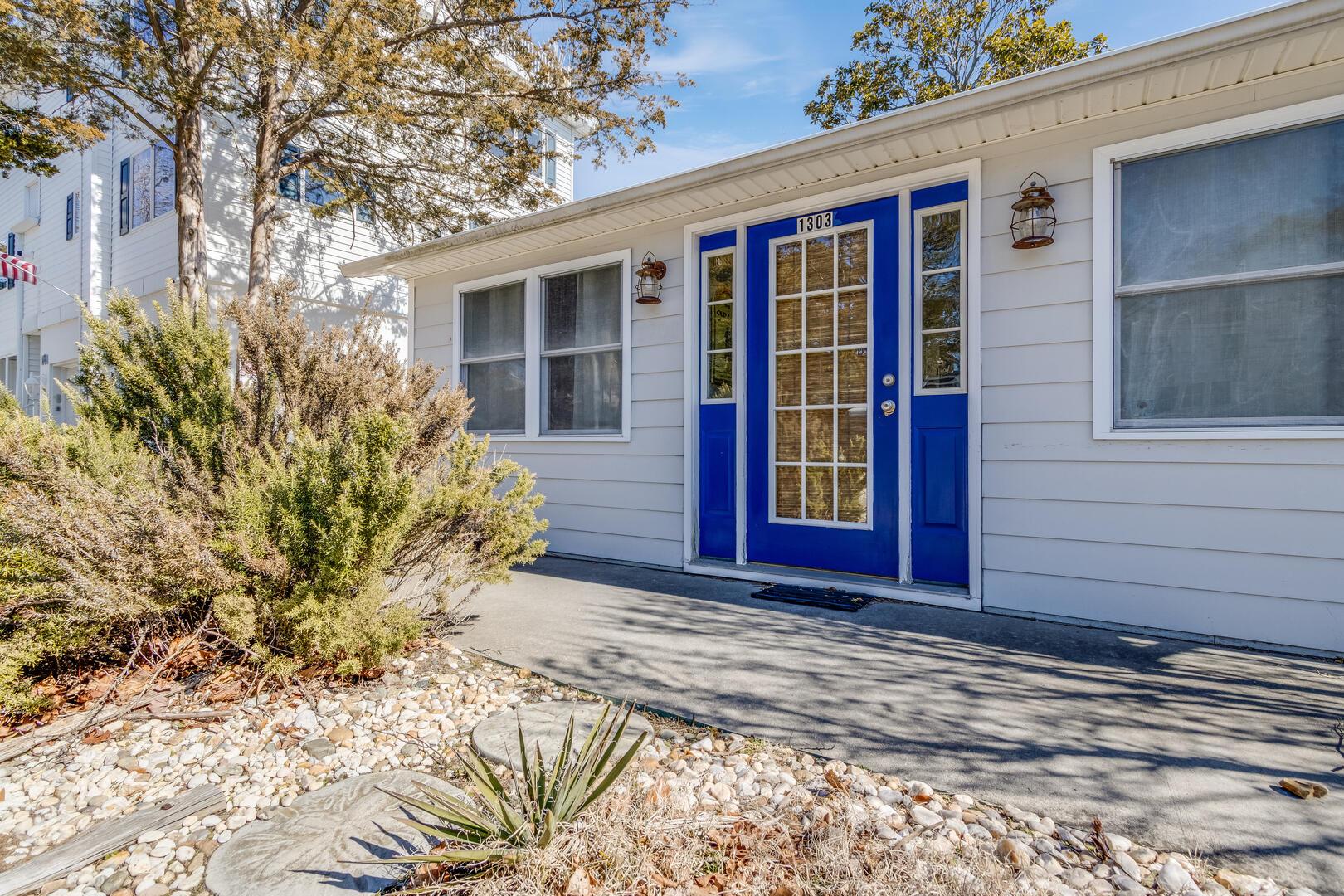 KING CHARLES AVENUE 1303