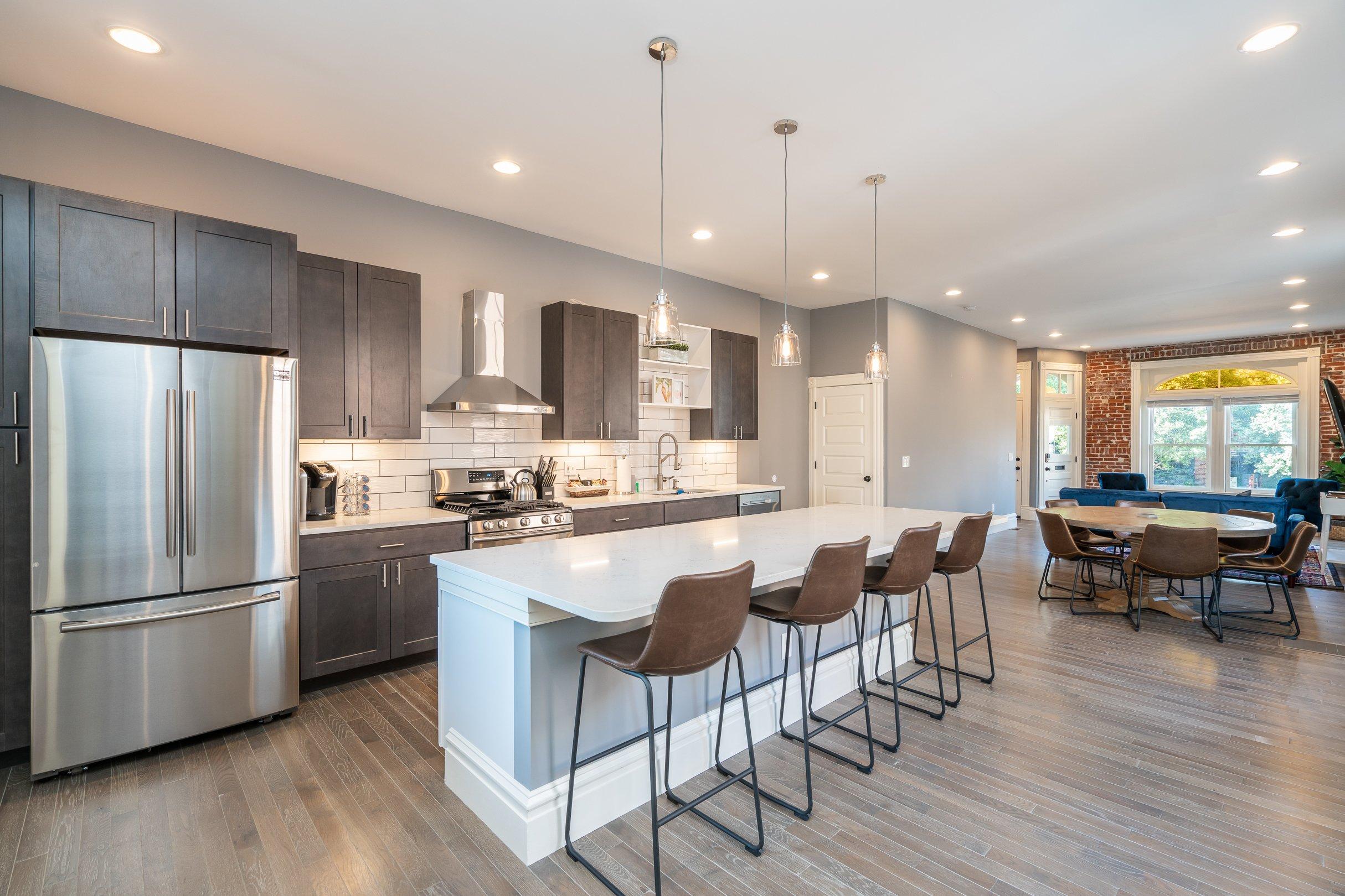 4154: Parkside Comfort by JZ Vacation Rentals