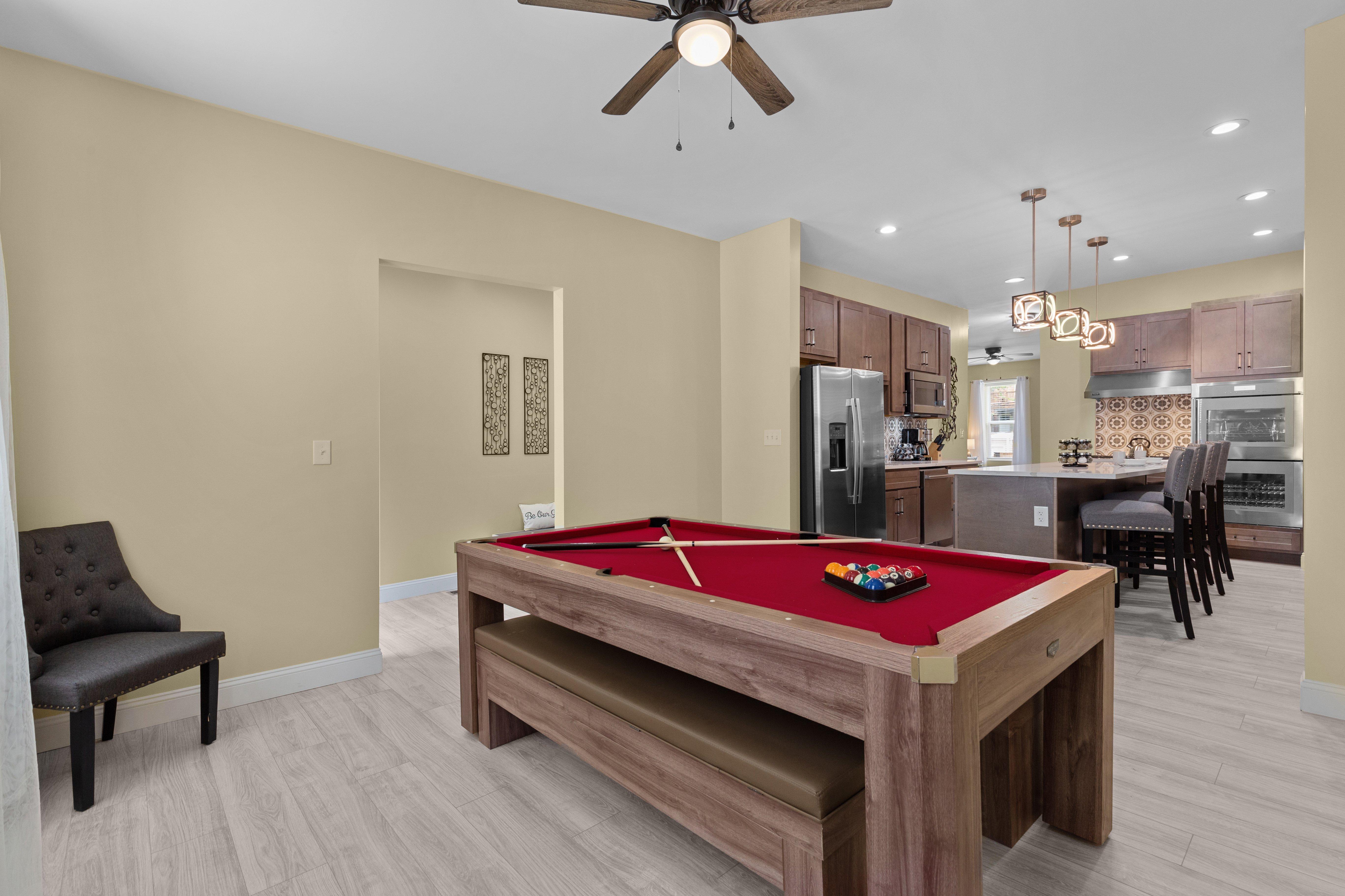 2821: Red Brick Hideaway by JZ Vacation Rentals