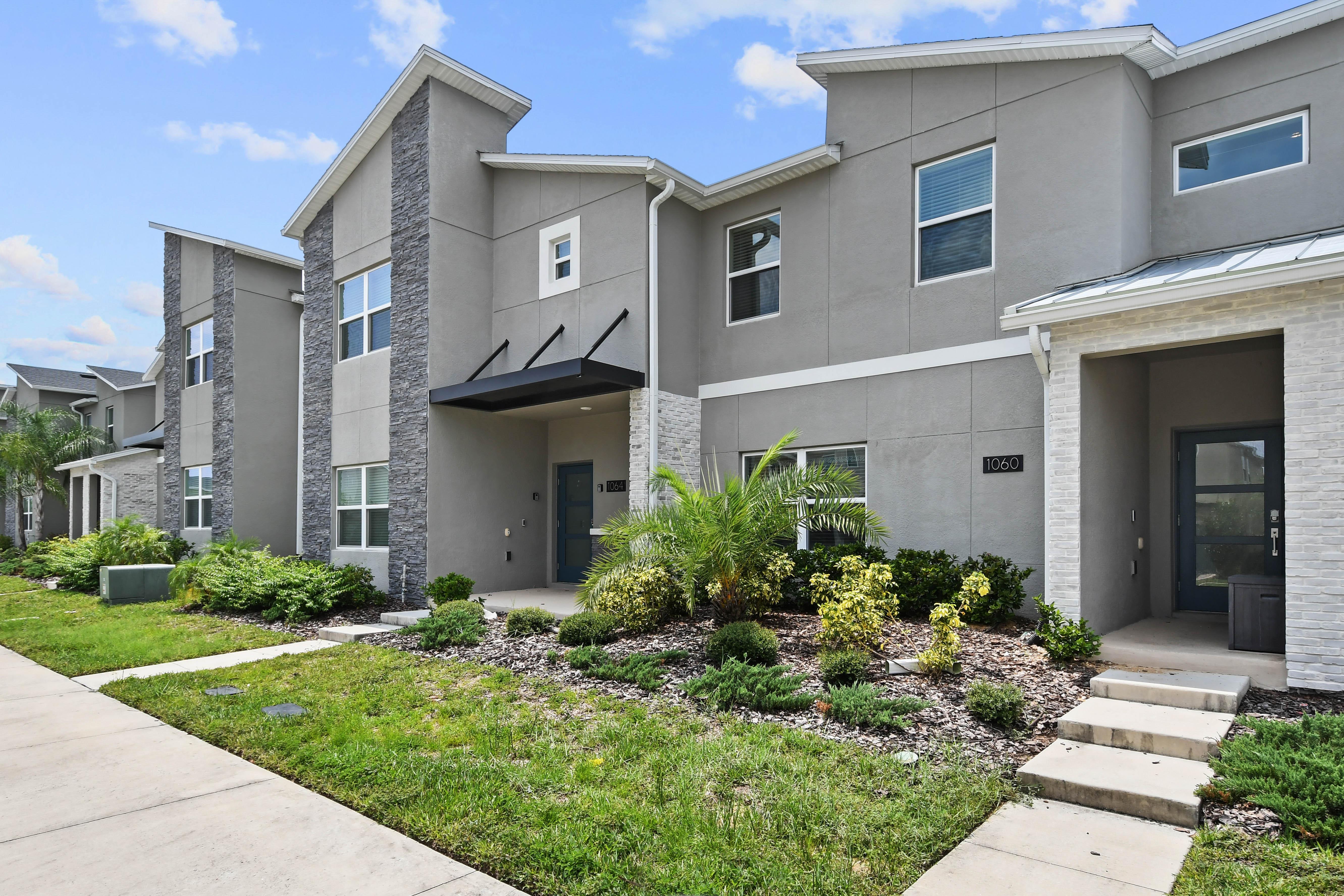 Cozy Family Retreat with Pool Near Disney World