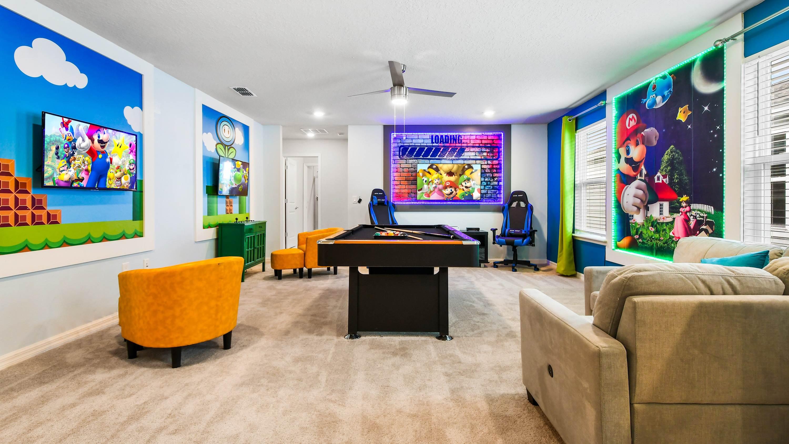 Spacious Home: Private Pool & Resort Access