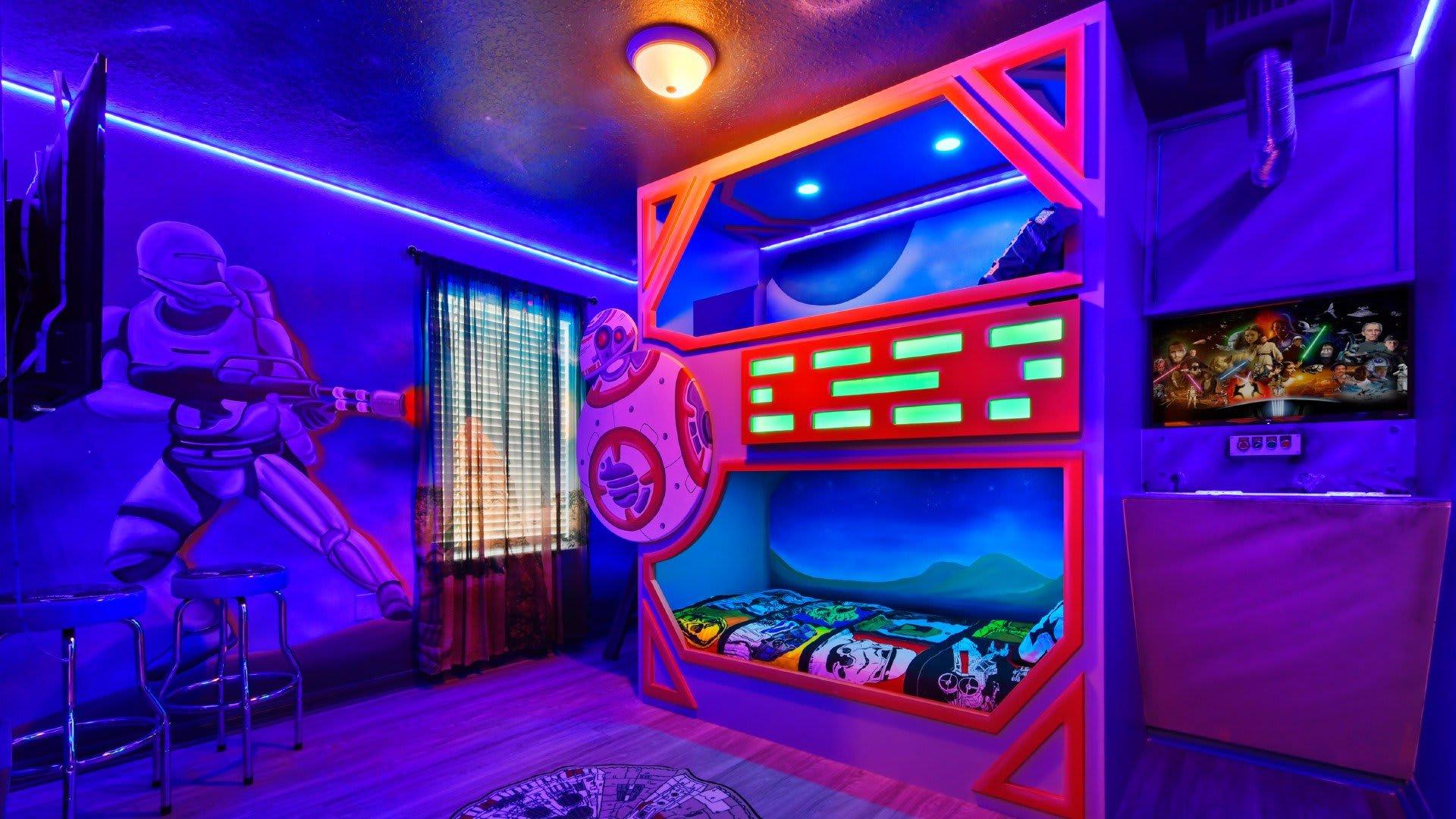 Orlando Getaway: Near Disney, Pool, Resort