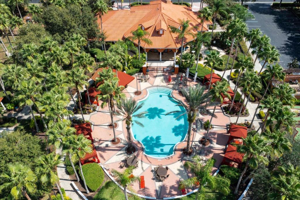 Disney rooms, pool table, private pool, spa, wifi, Universal 24 miles, Disney 10 miles