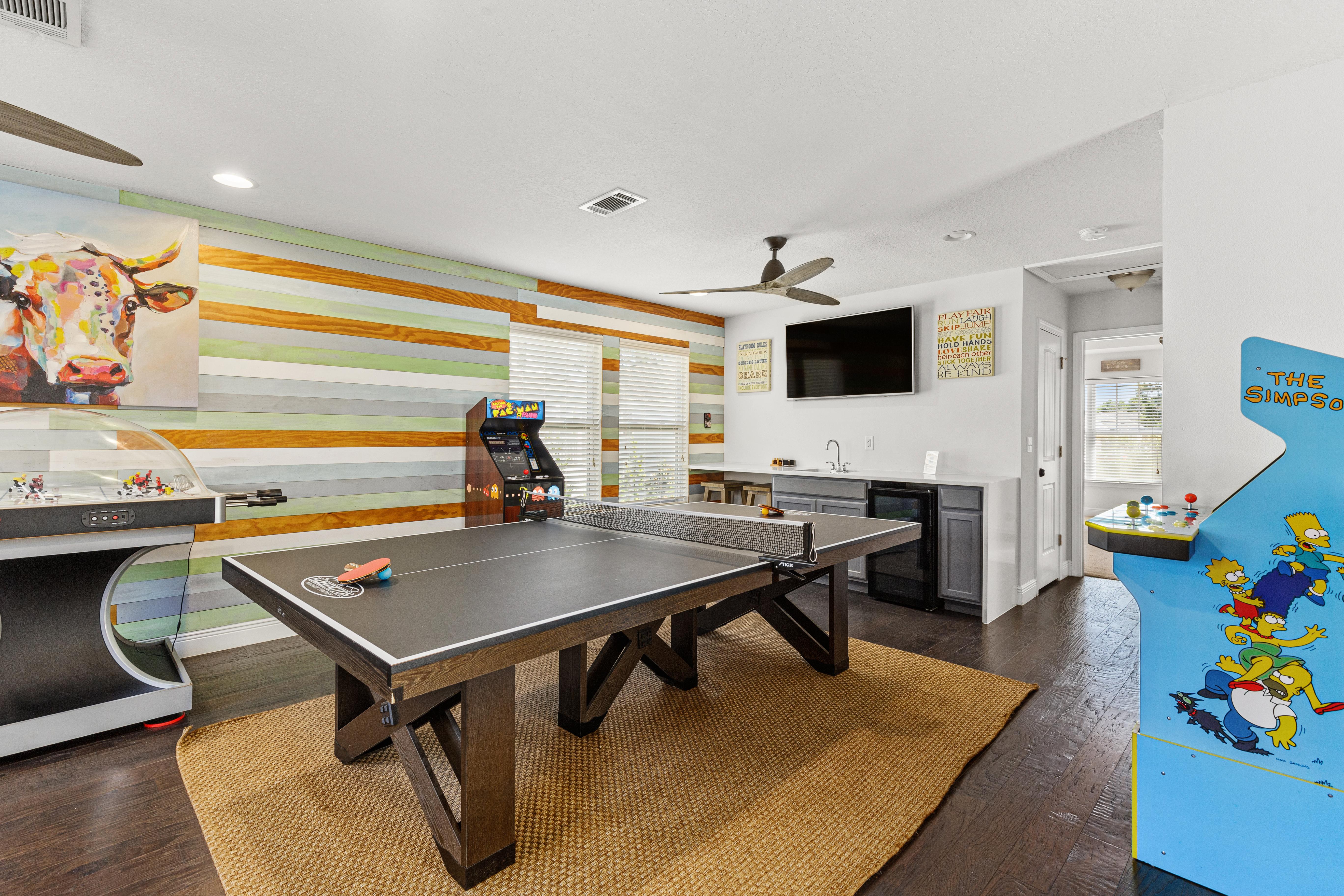 The FUN Orange home in a Great Location with bonus GAME room