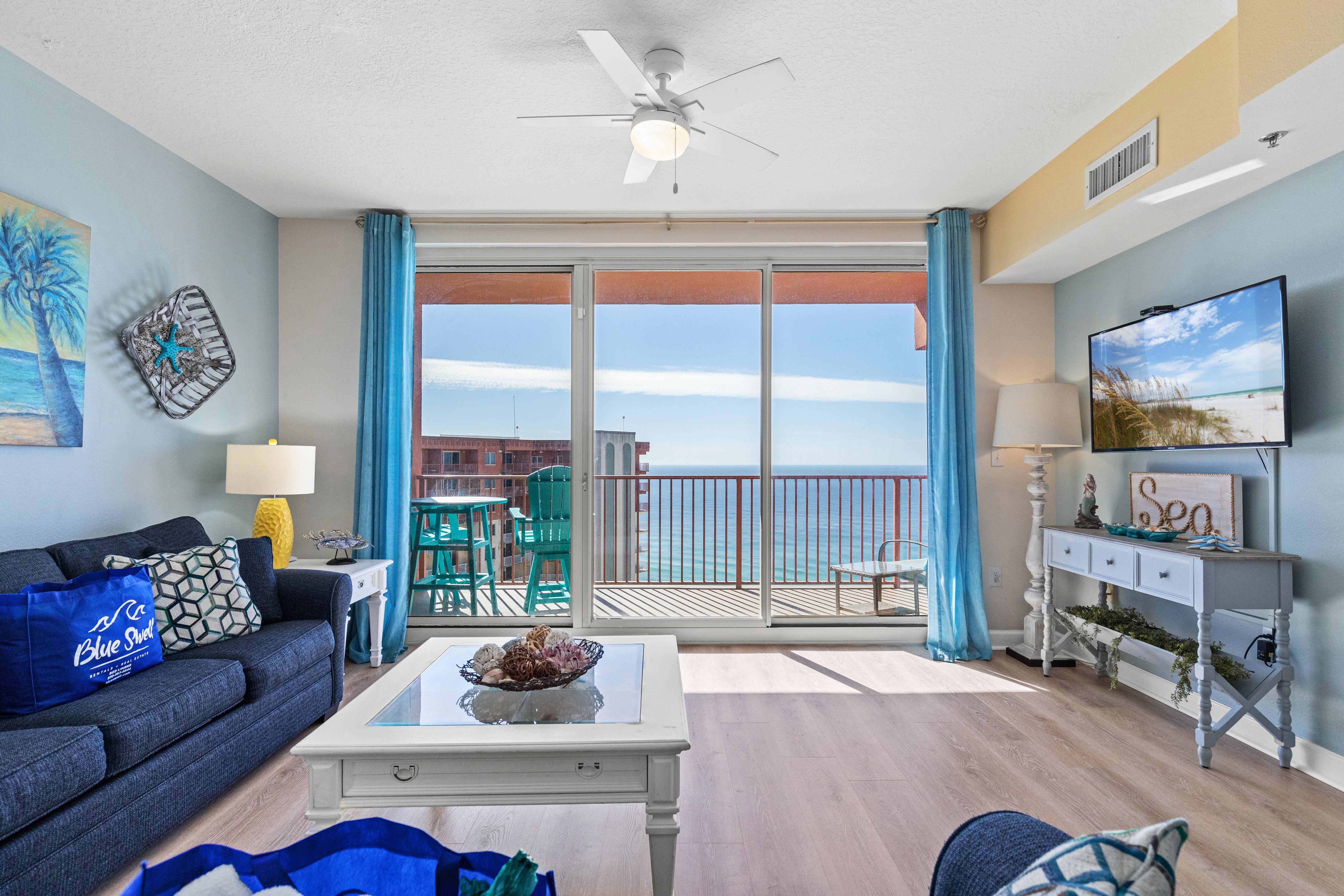 Penthouse with Beautiful Beach Views! 1 Bedroom, 2 Bathroom Penthouse!