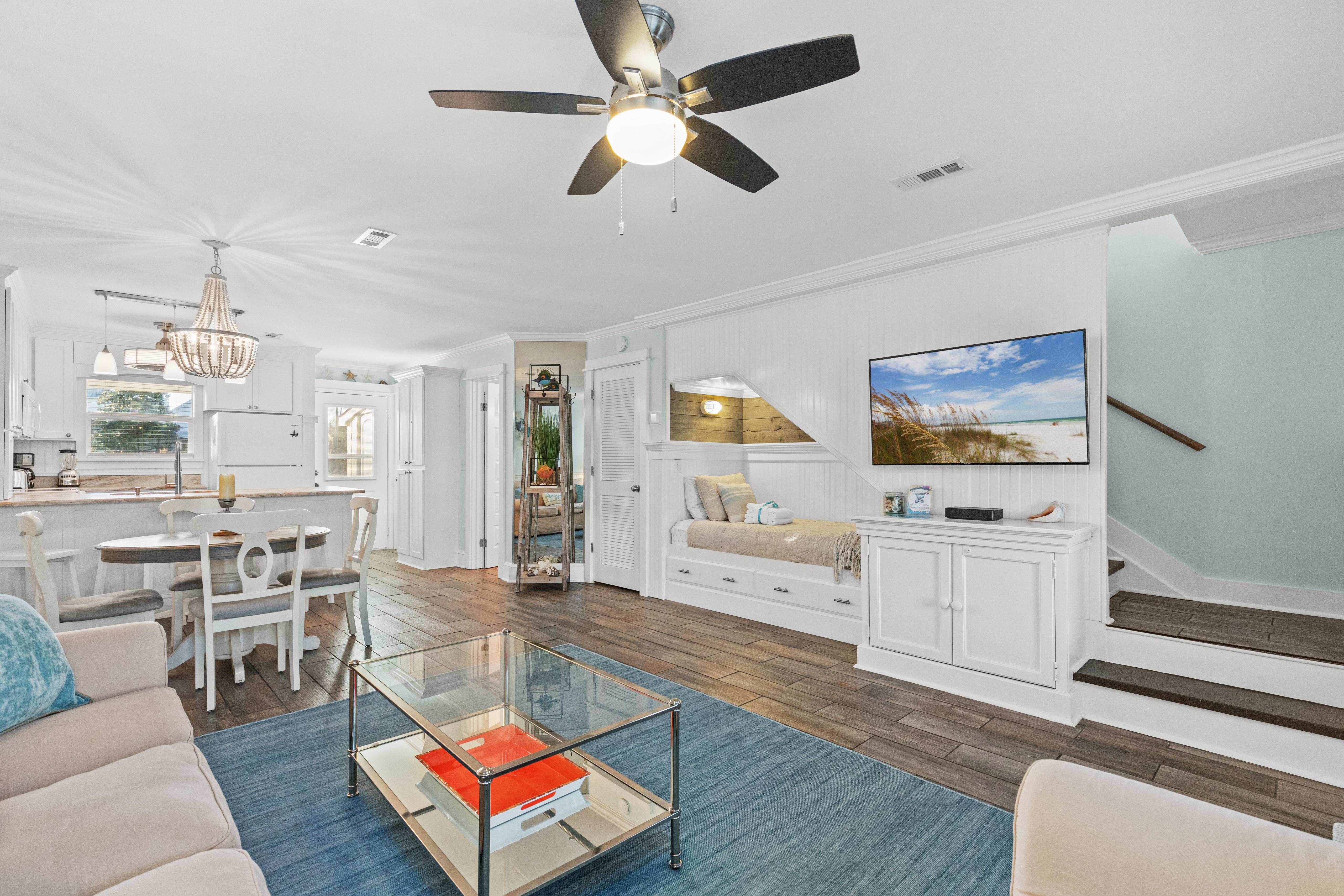 SeaRenity Awaits: 2-BD, 2-BA Coastal Escape! Perfect for 5! Pet Friendly!