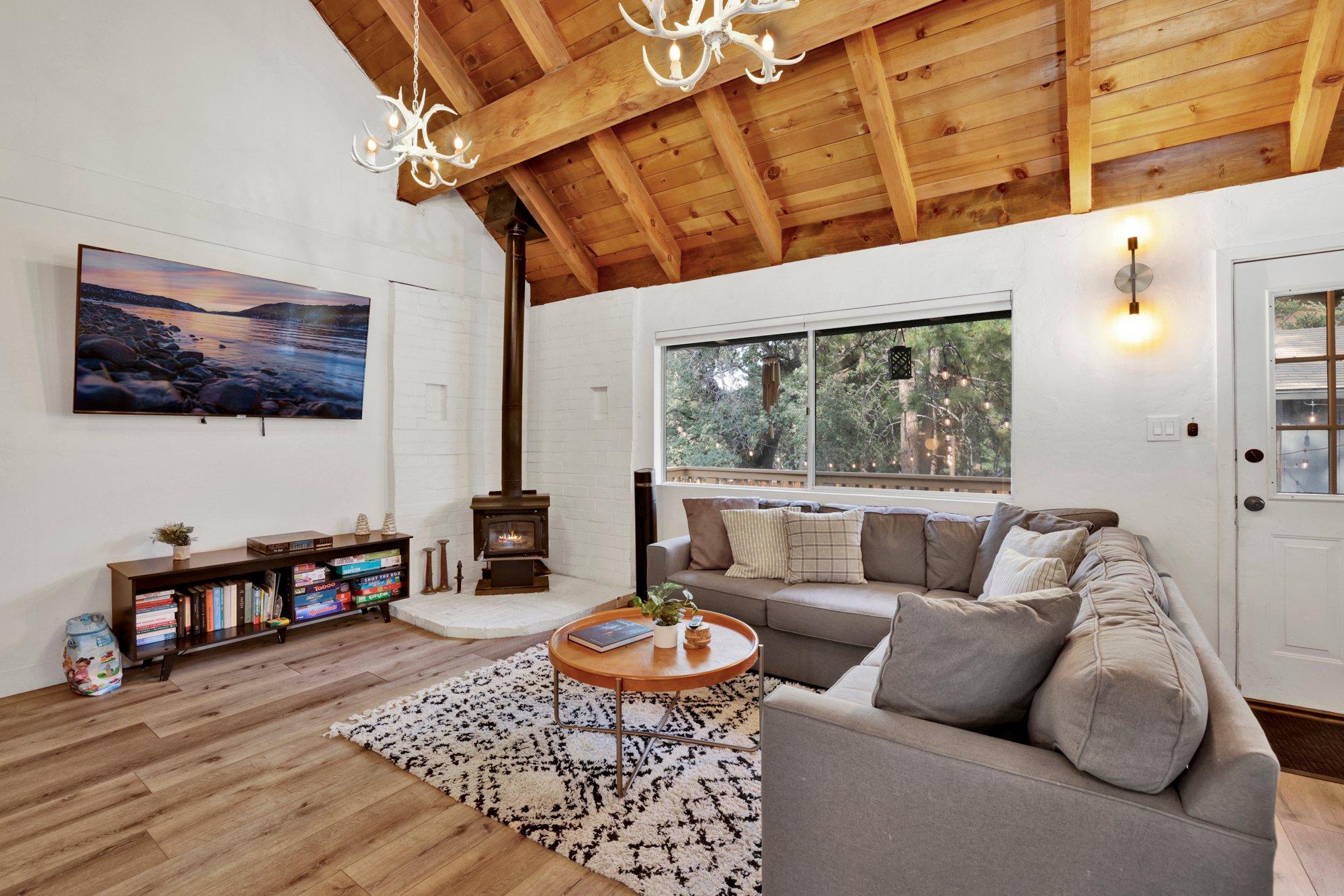 LARGE BEAR LODGE #2488