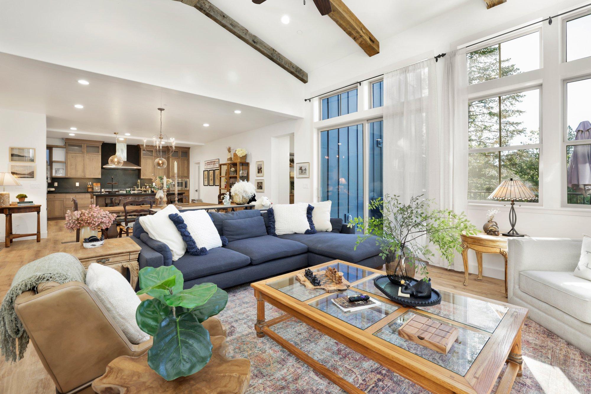 PINE MEADOW VILLAGE CASTLE #2301