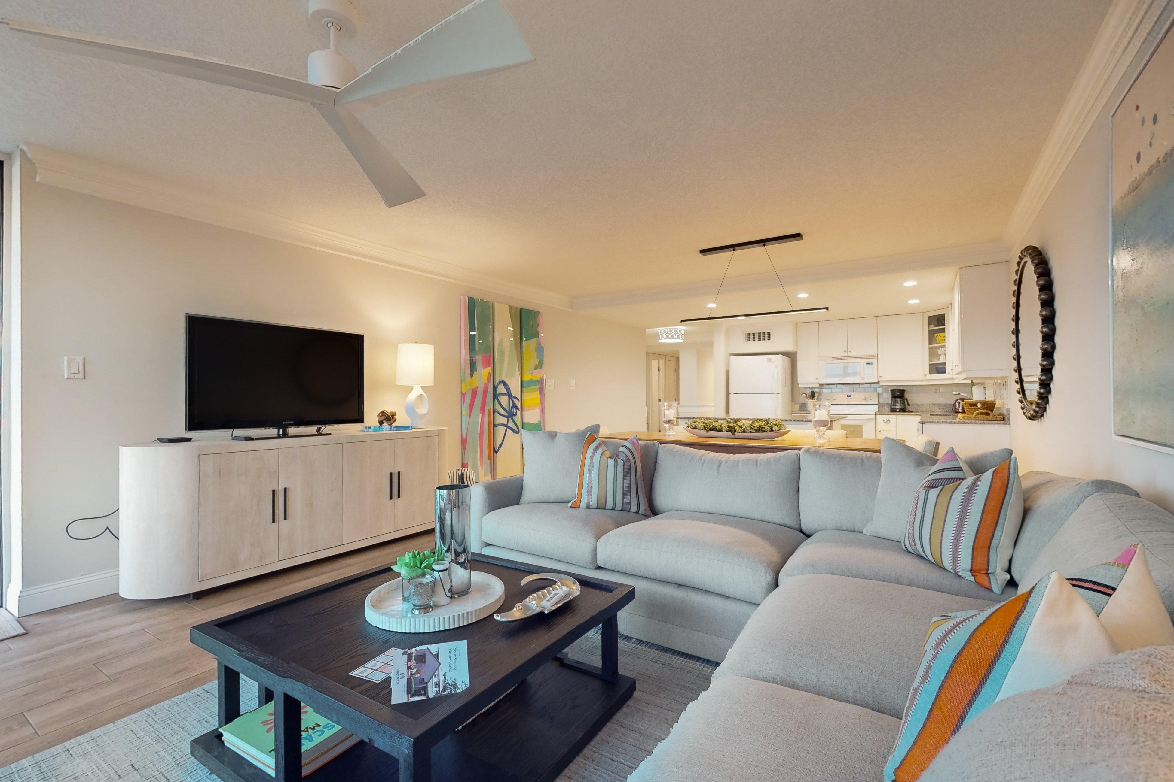 First floor oceanfront condo with beach access and tennis courts