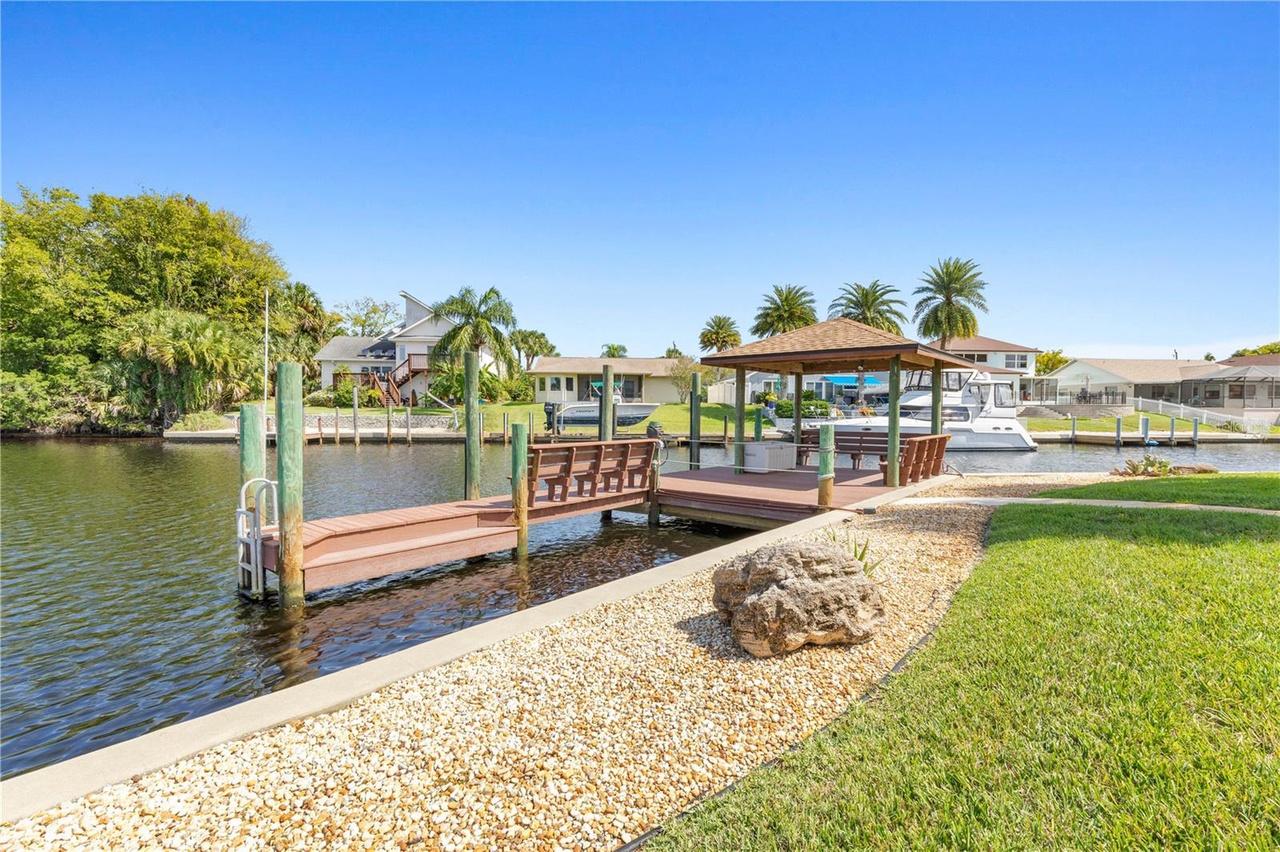 Captain's Key Waterside Retreat - Boat Dock! Awesome Pool! - Vacation ...