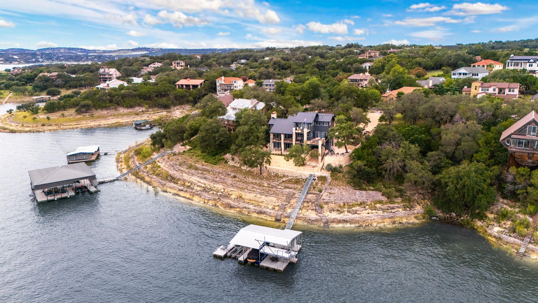 Chasing Summer - Private Lakefront Luxury on Lake