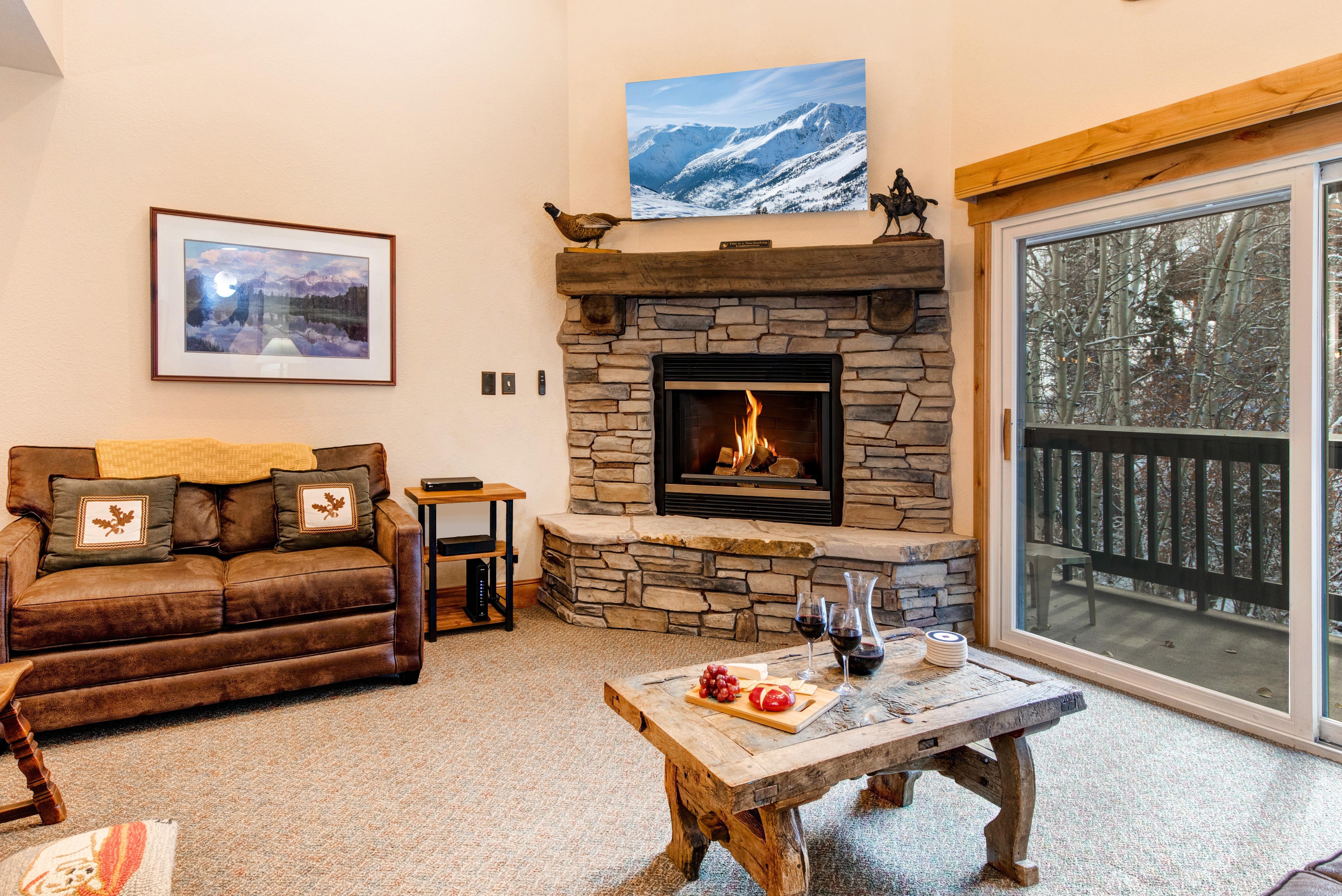 SNOW FLOWER 156 2 Bedroom Condo