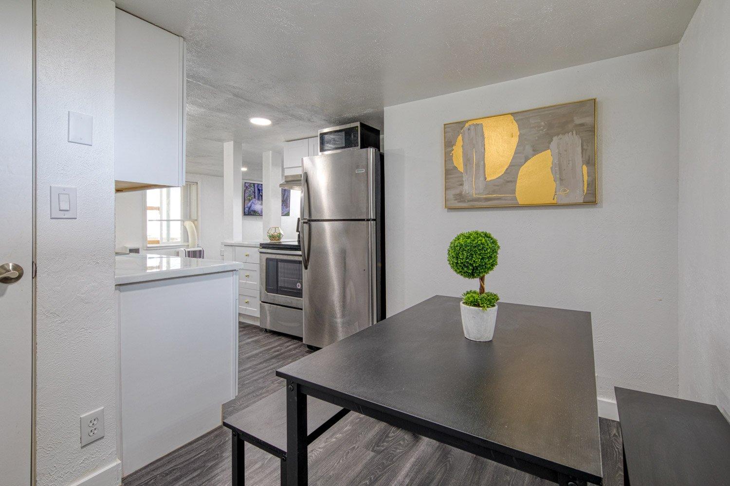 Boise Ave 1614 6