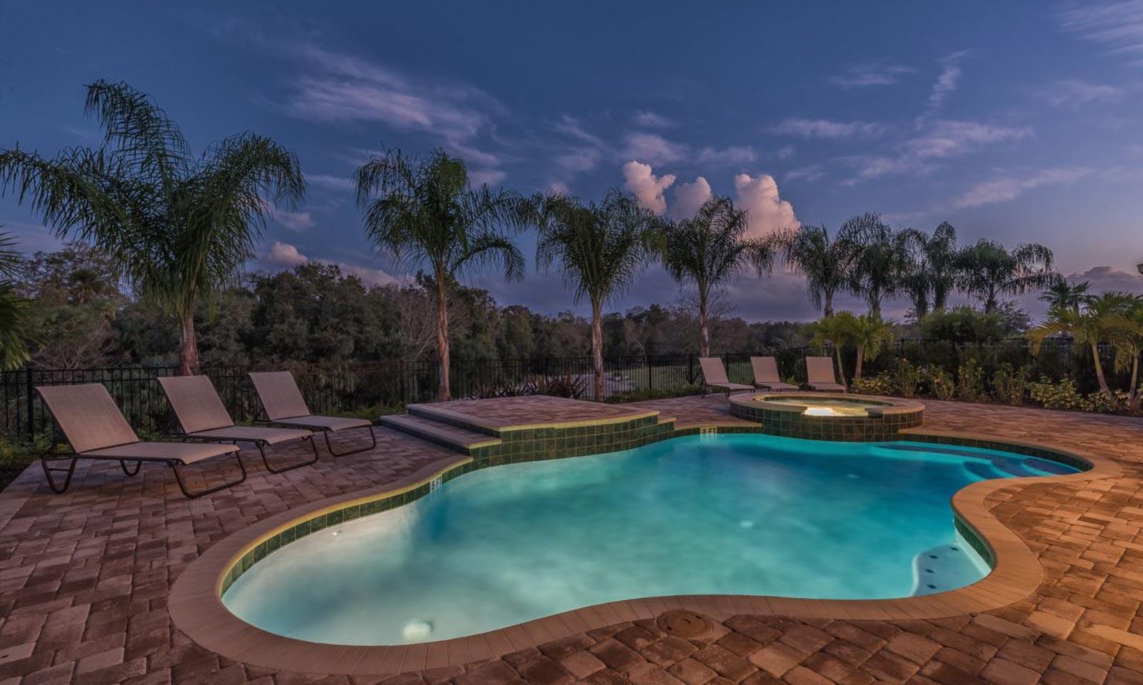 Spacious 13 Bdrm Oasis with Large Pool and Deck at Reunion 3