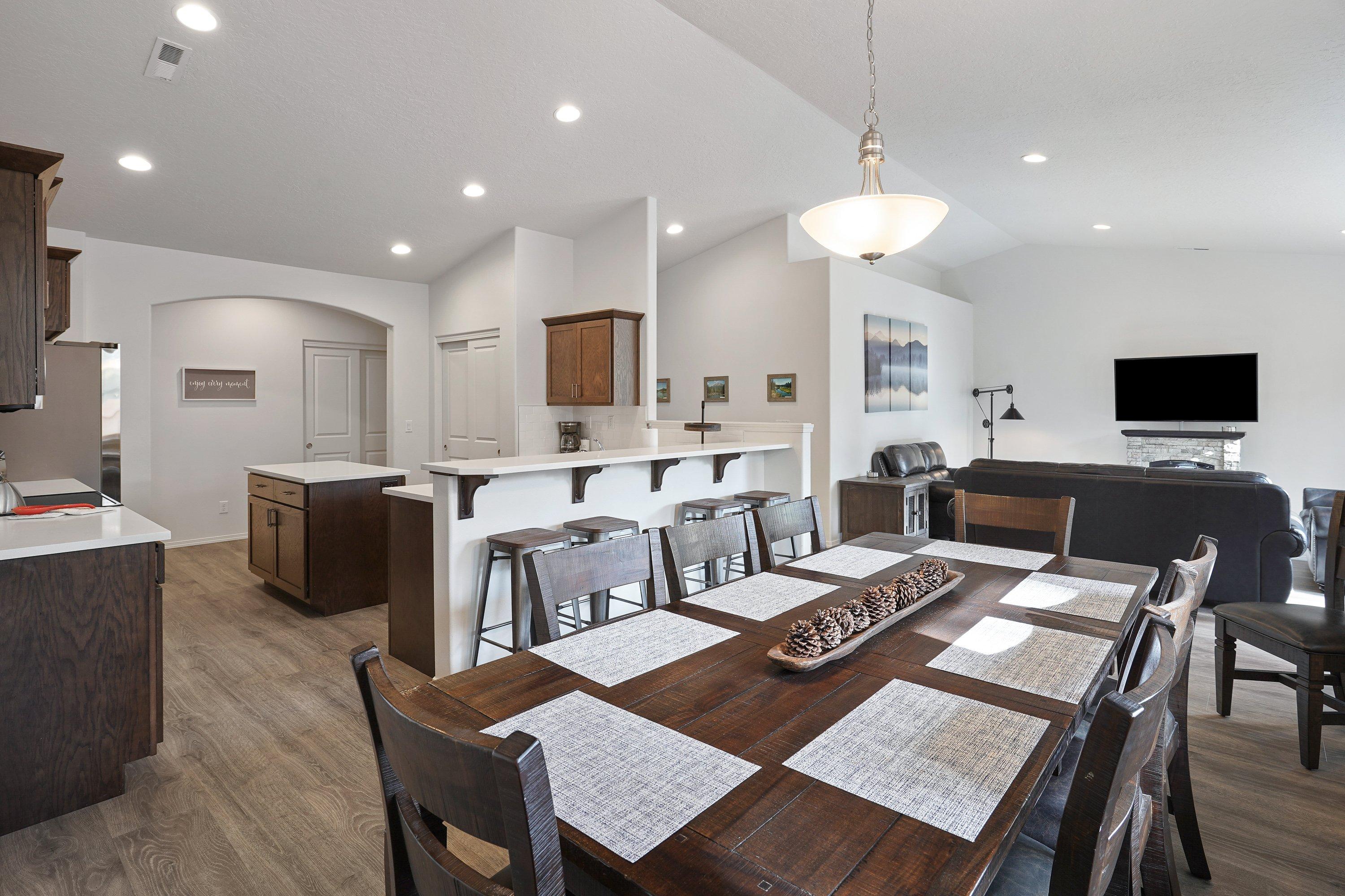 Four Seasons Retreat 6