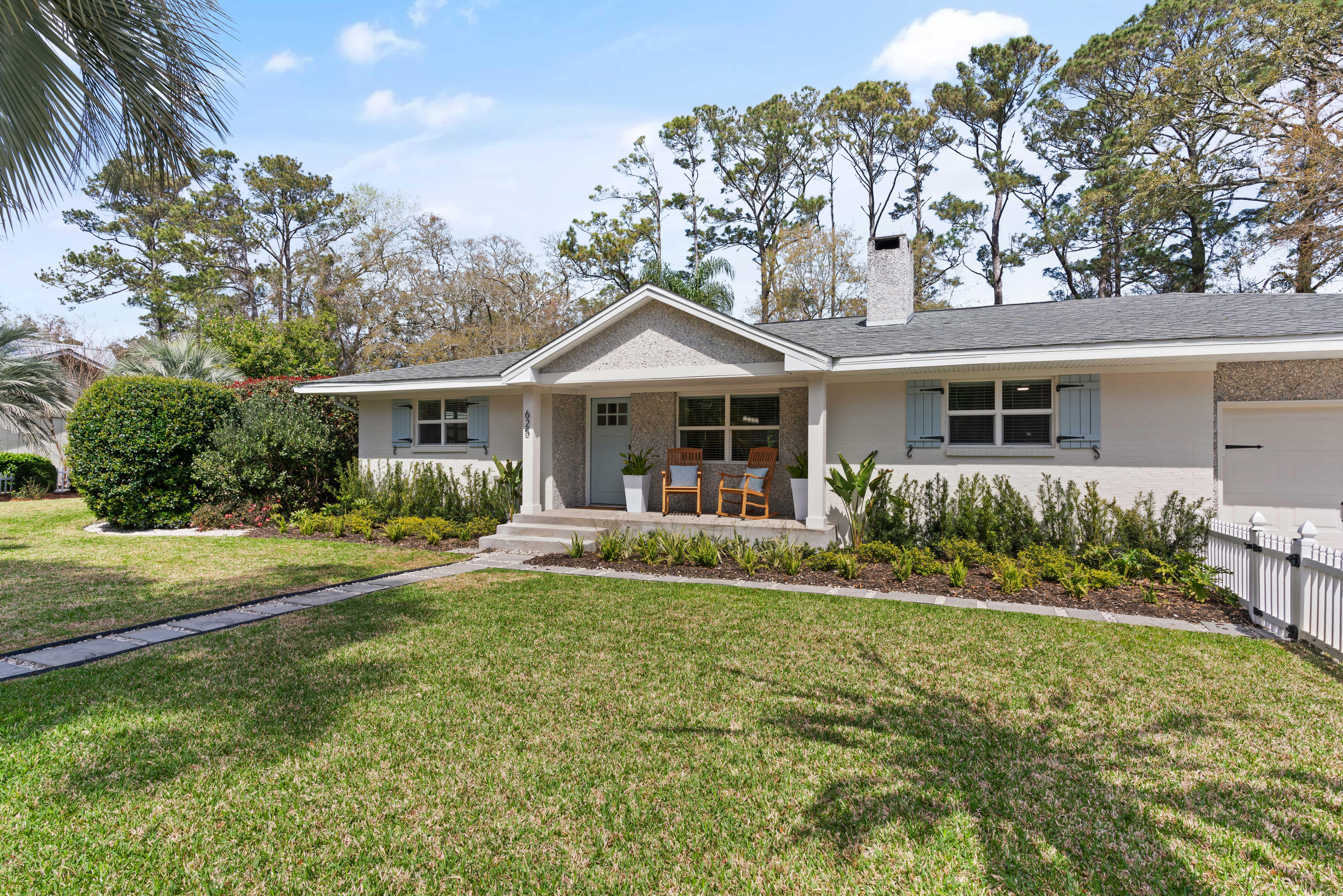 Knot On Call - 625 Dellwood Ave 4