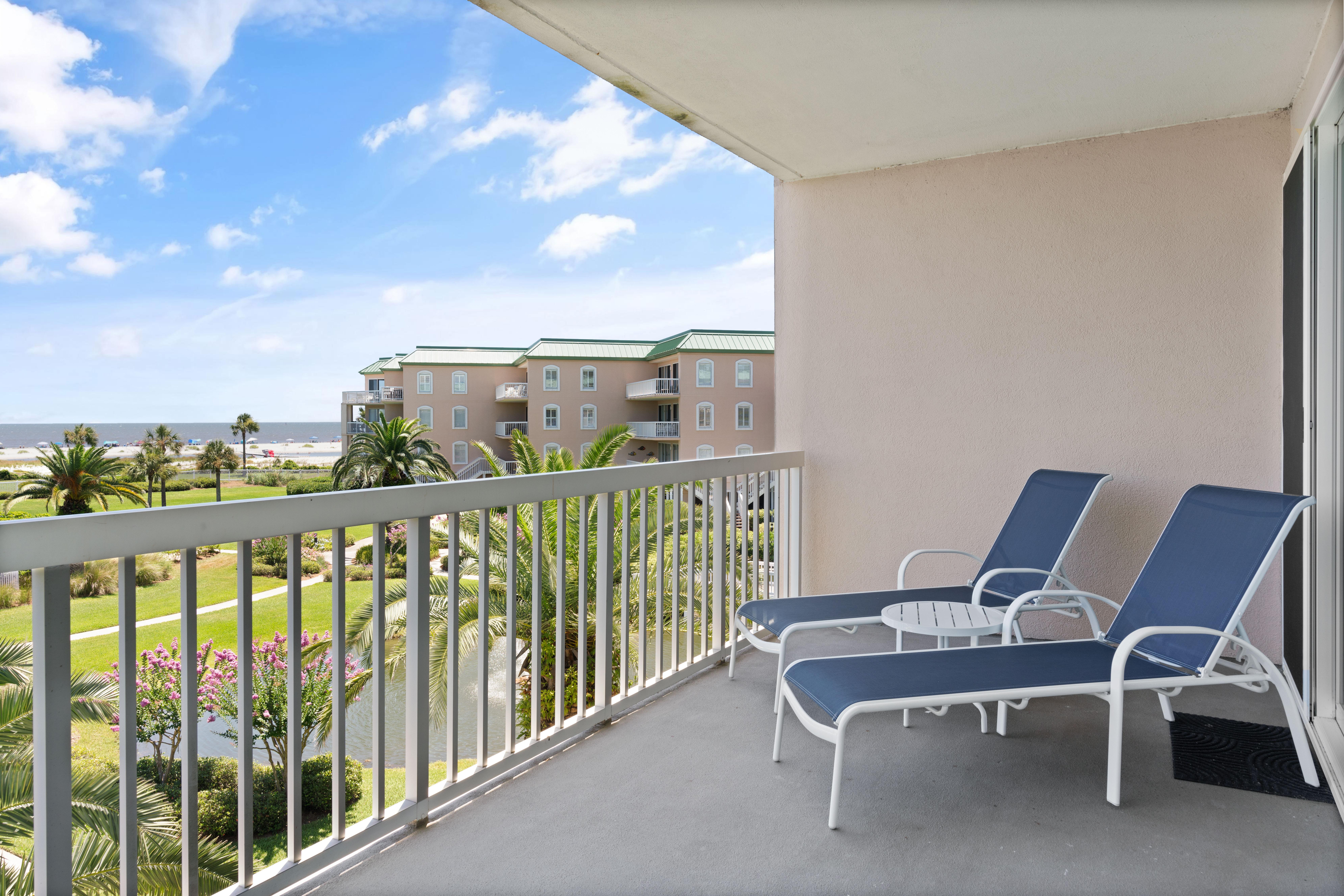 St. Simons Grand 214 - 1400 Ocean Blvd 4