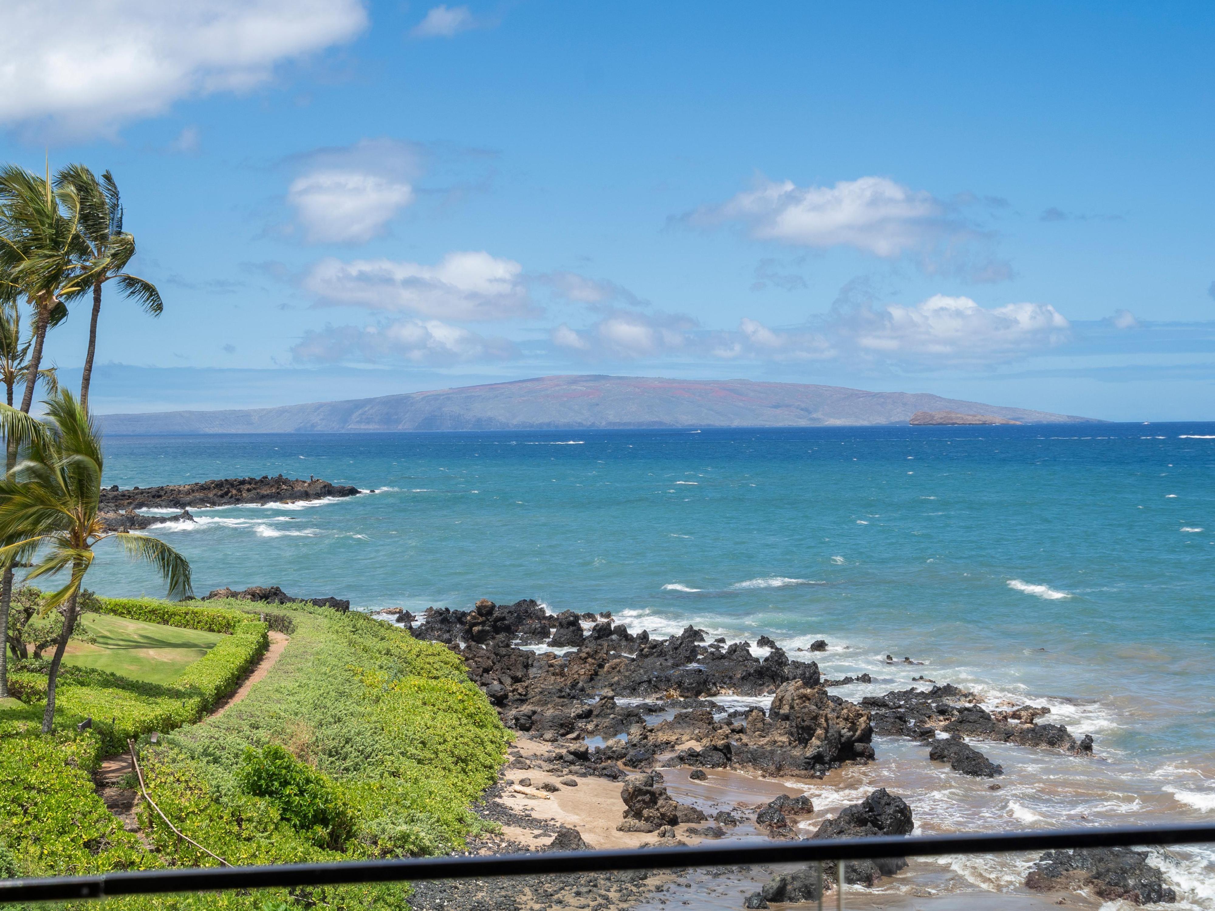 Makena Surf G202 Beachfront Resort