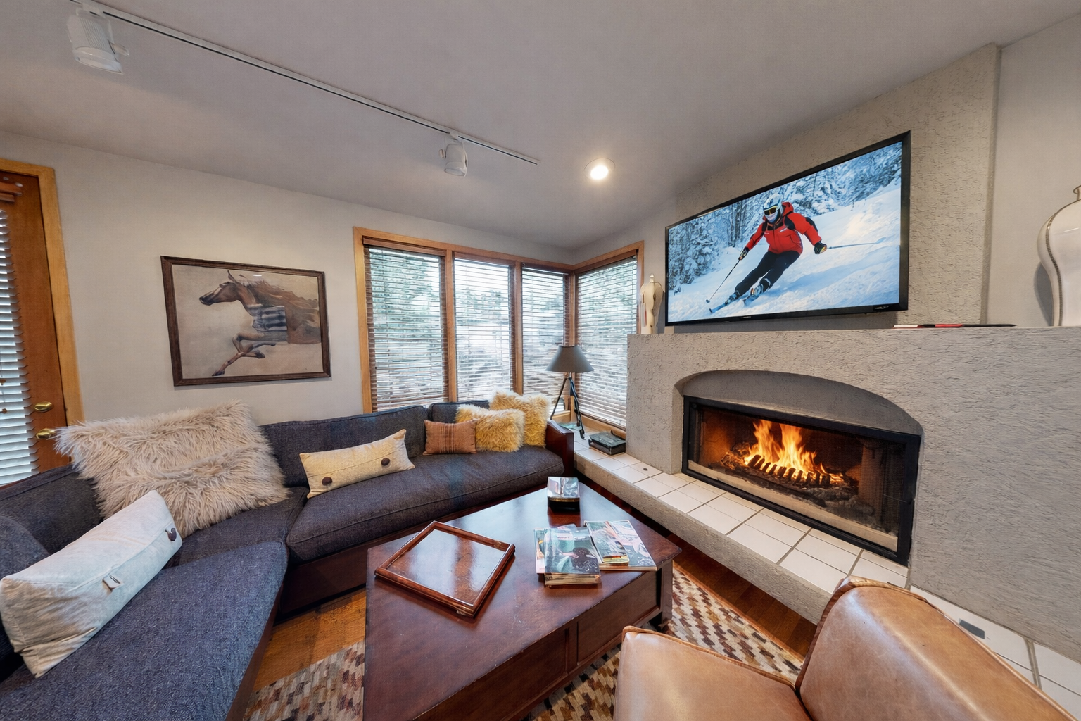 1382 Empire Mountain Ski Home