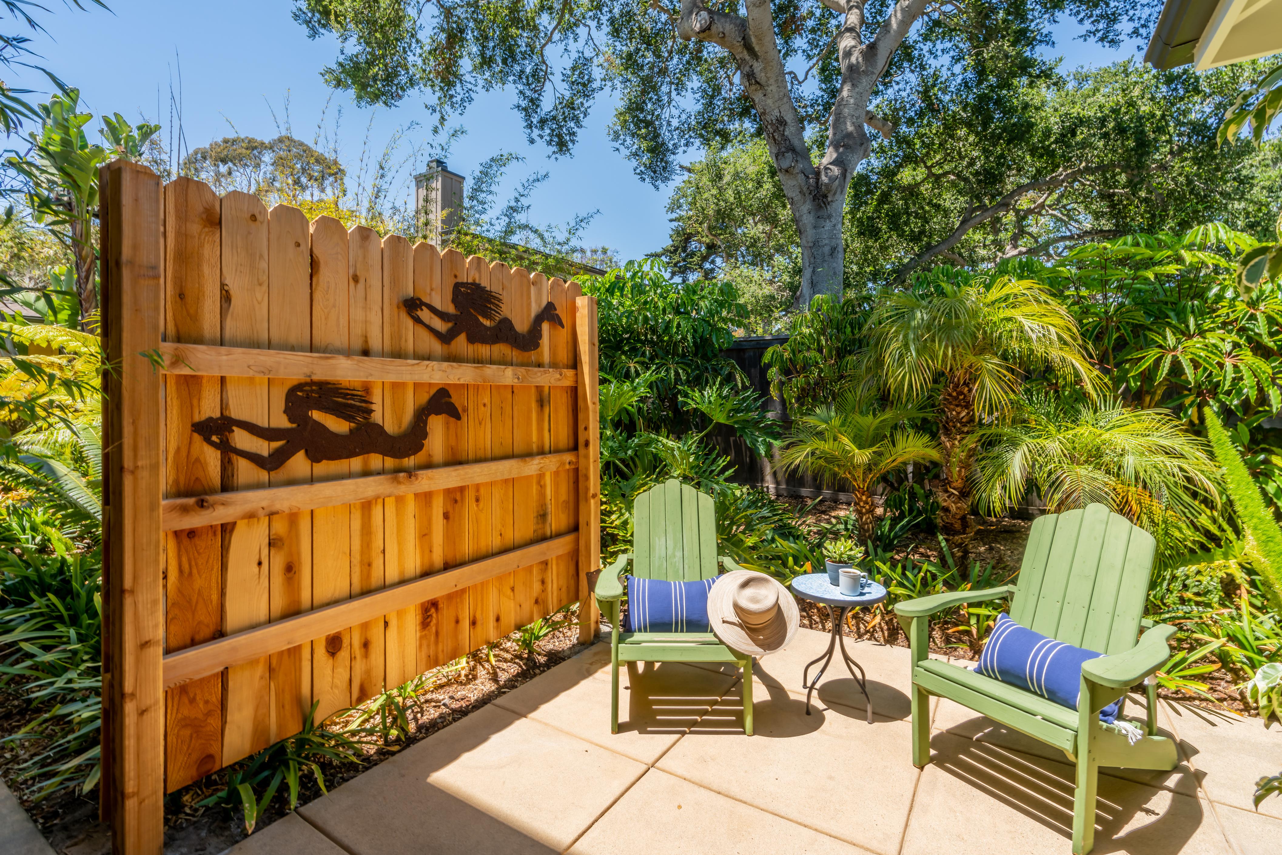 Tropical Getaway With Outdoor Dining - Charming Escape - Santa Barbara