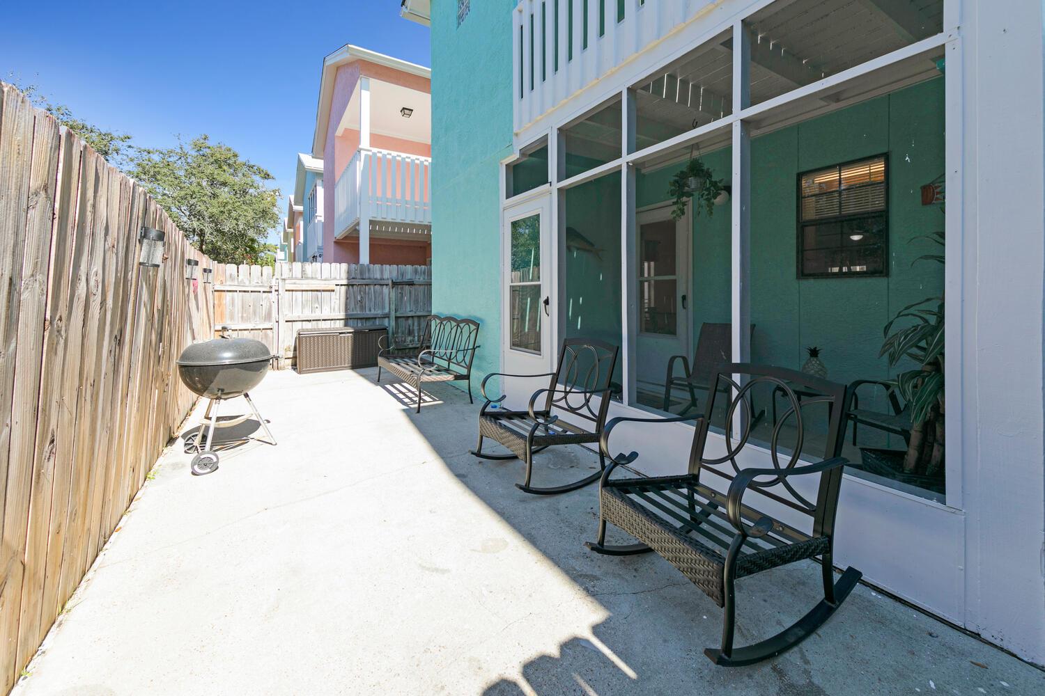 Photo #106