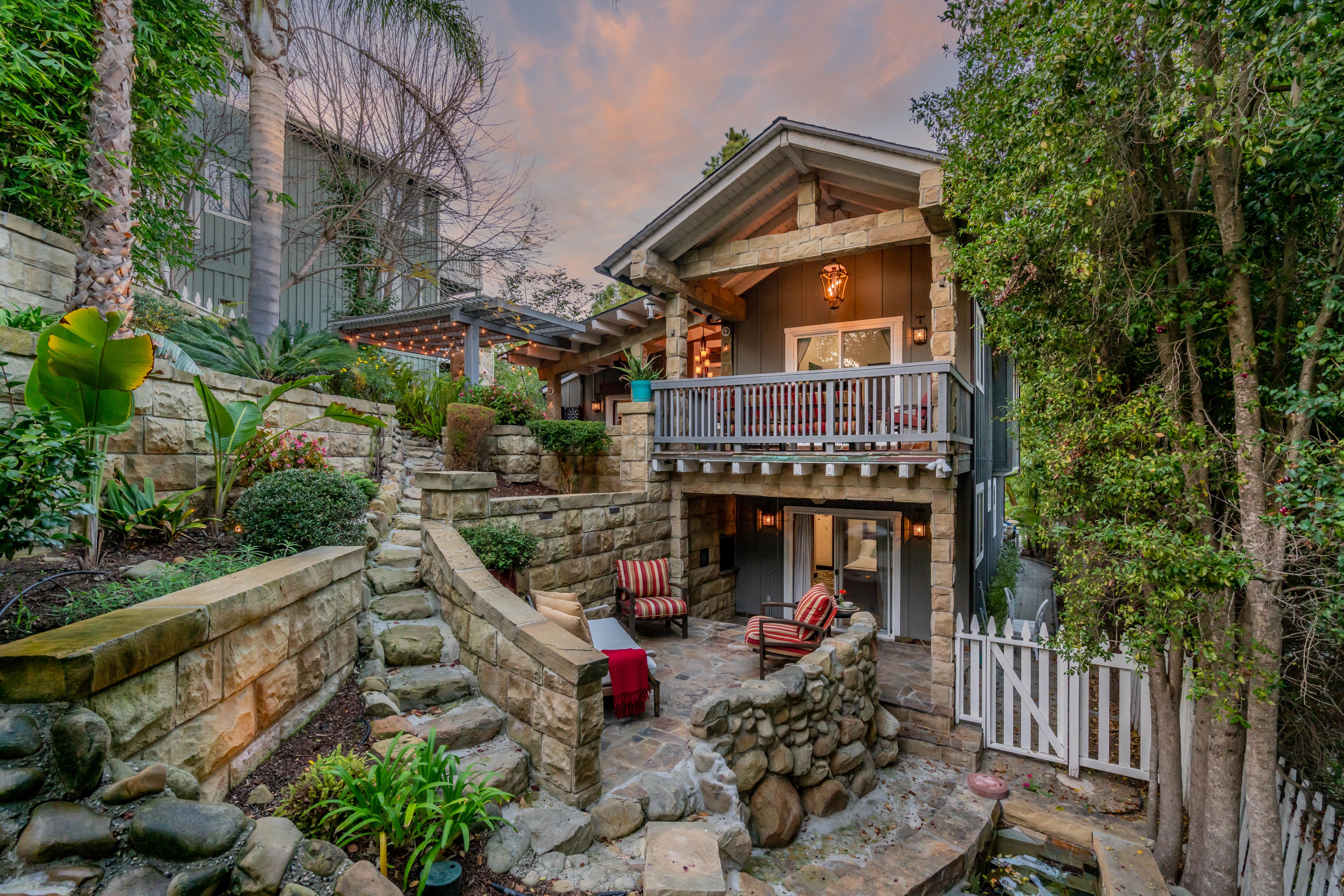 Tropical Landscaping And Outdoor Kitchen - Stunning Summerland Oasis - Summerland, CA
