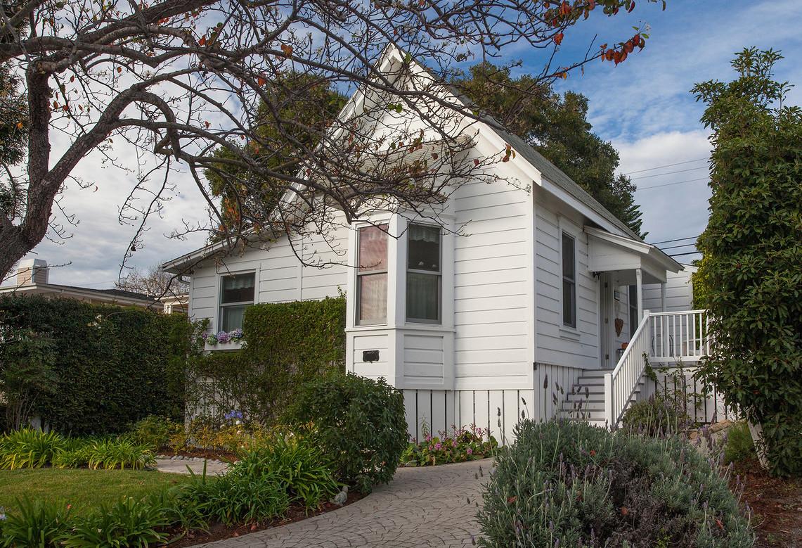 Charming Cottage With Spacious Backyard - Historic Coastal Escape - Montecito, CA