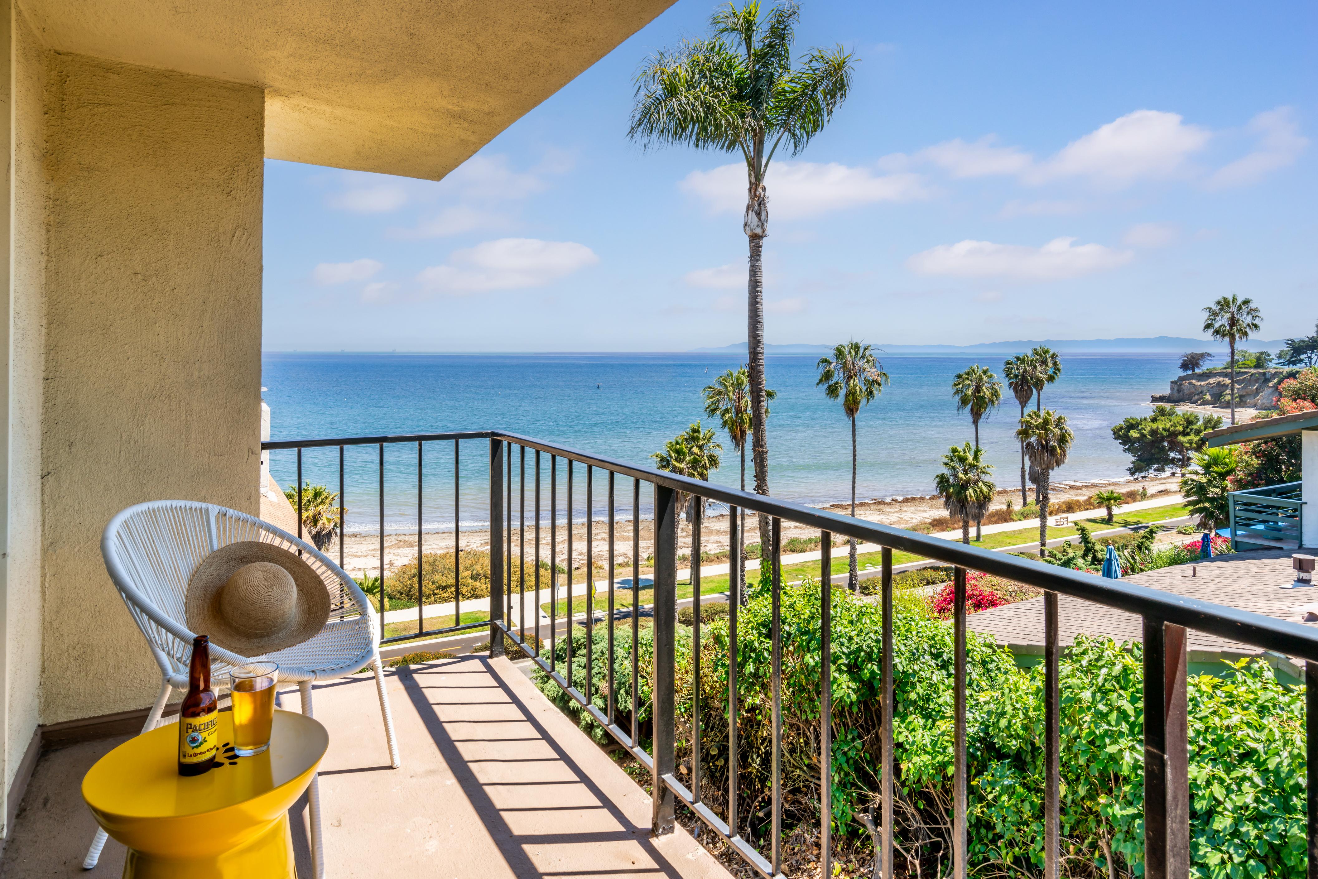 Ocean Views And Private Balcony - Exquisite Coastal Escape - Santa Barbara, CA