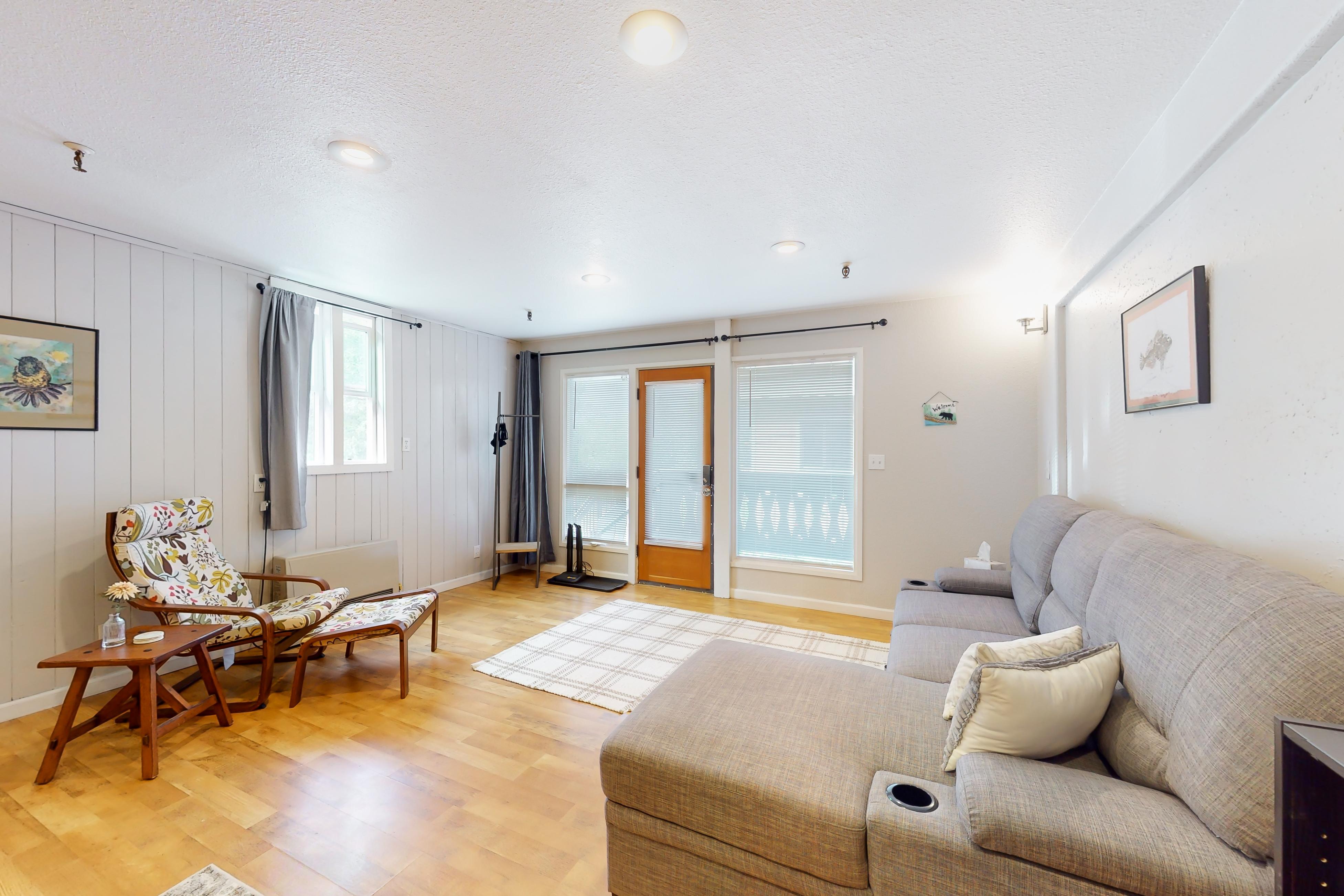 Alyeska Retreat C111 4