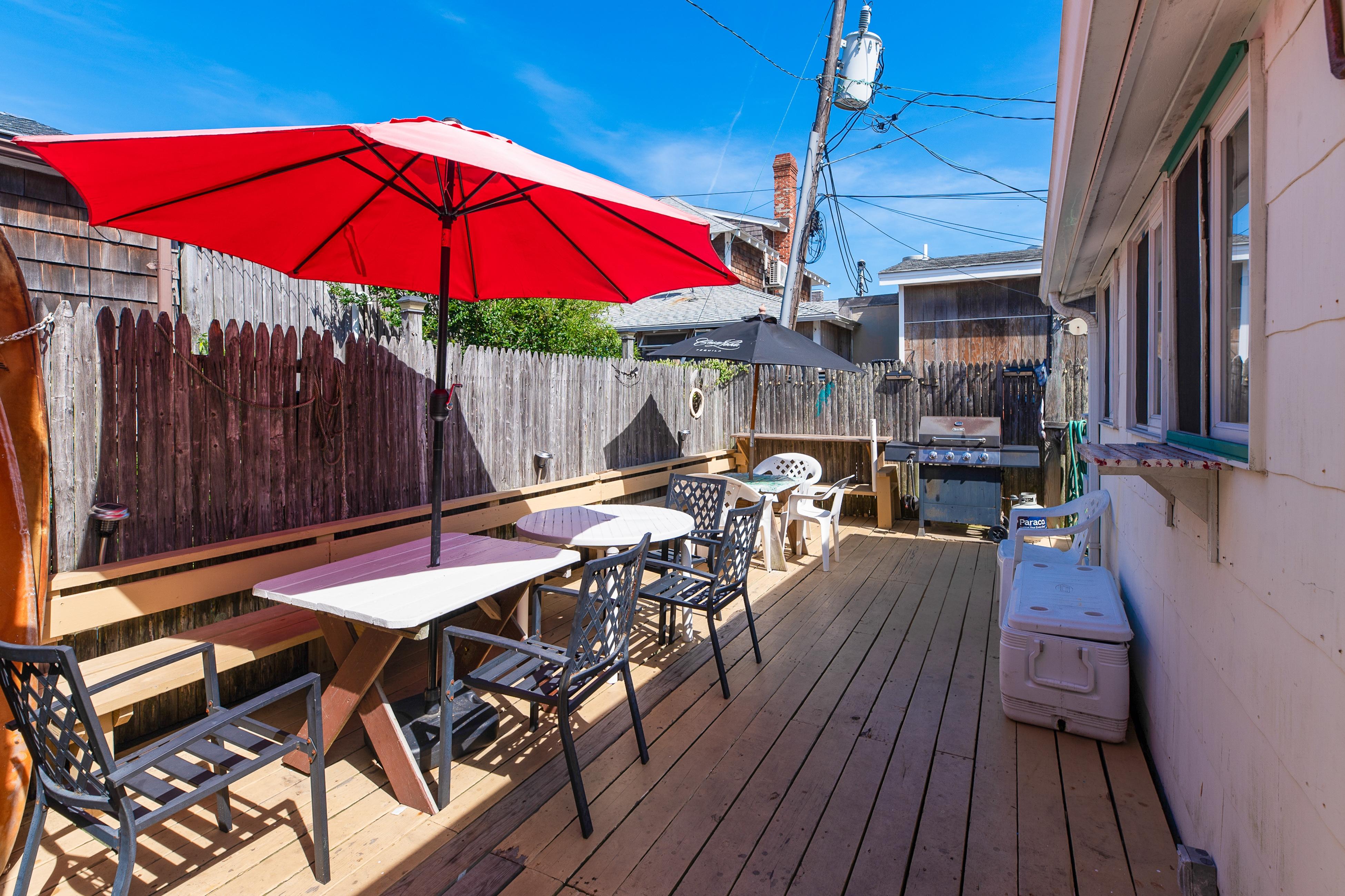 The Blue Parrot Cottage 2