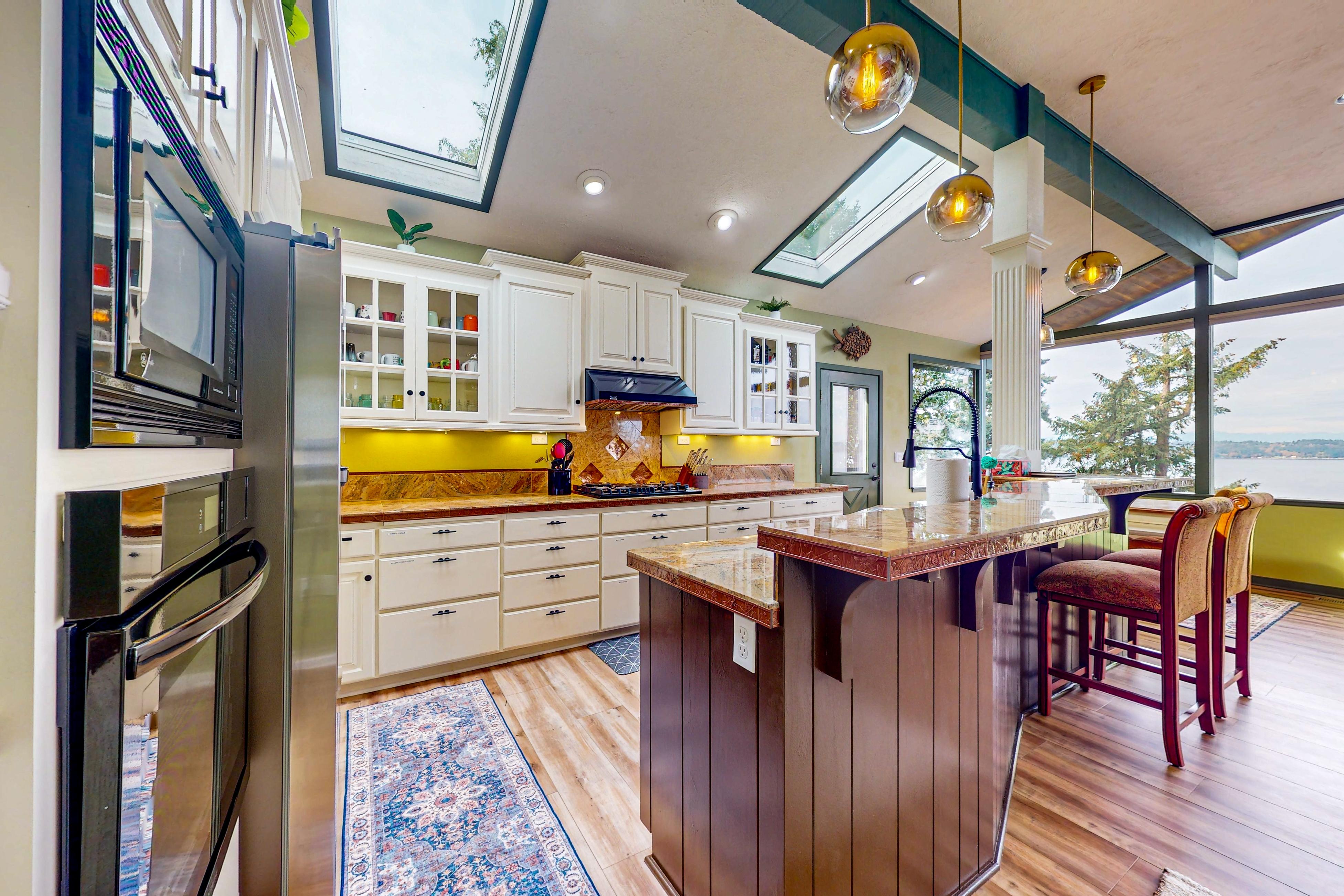 Overlook Manor on Puget Sound 6