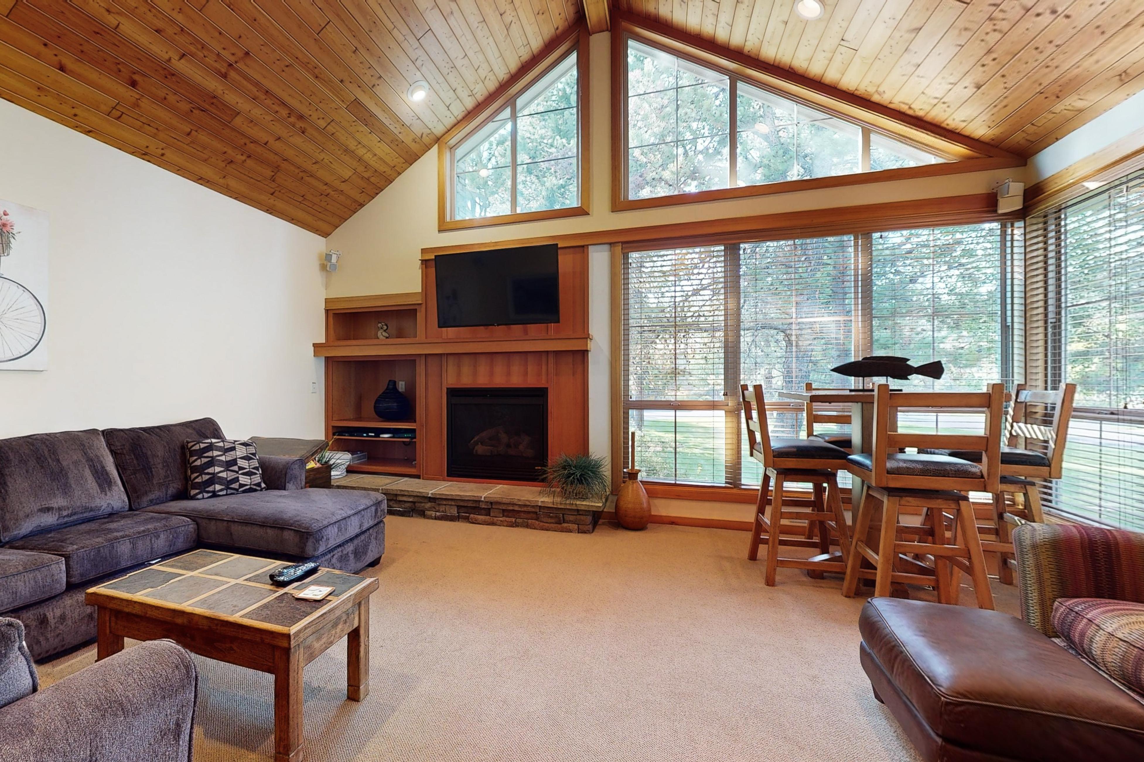 47 Fremont Crossing