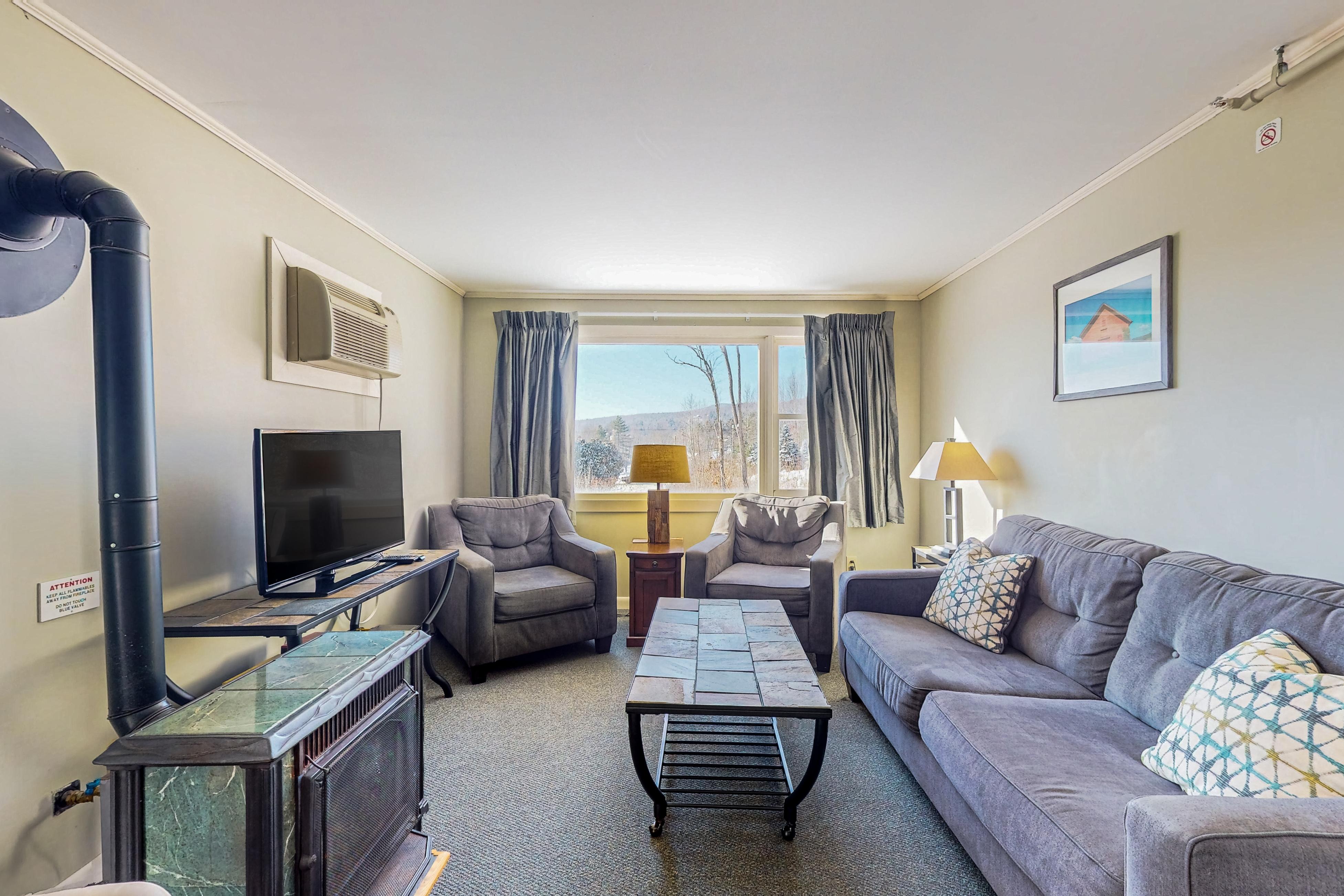 Mountainside Resort G204