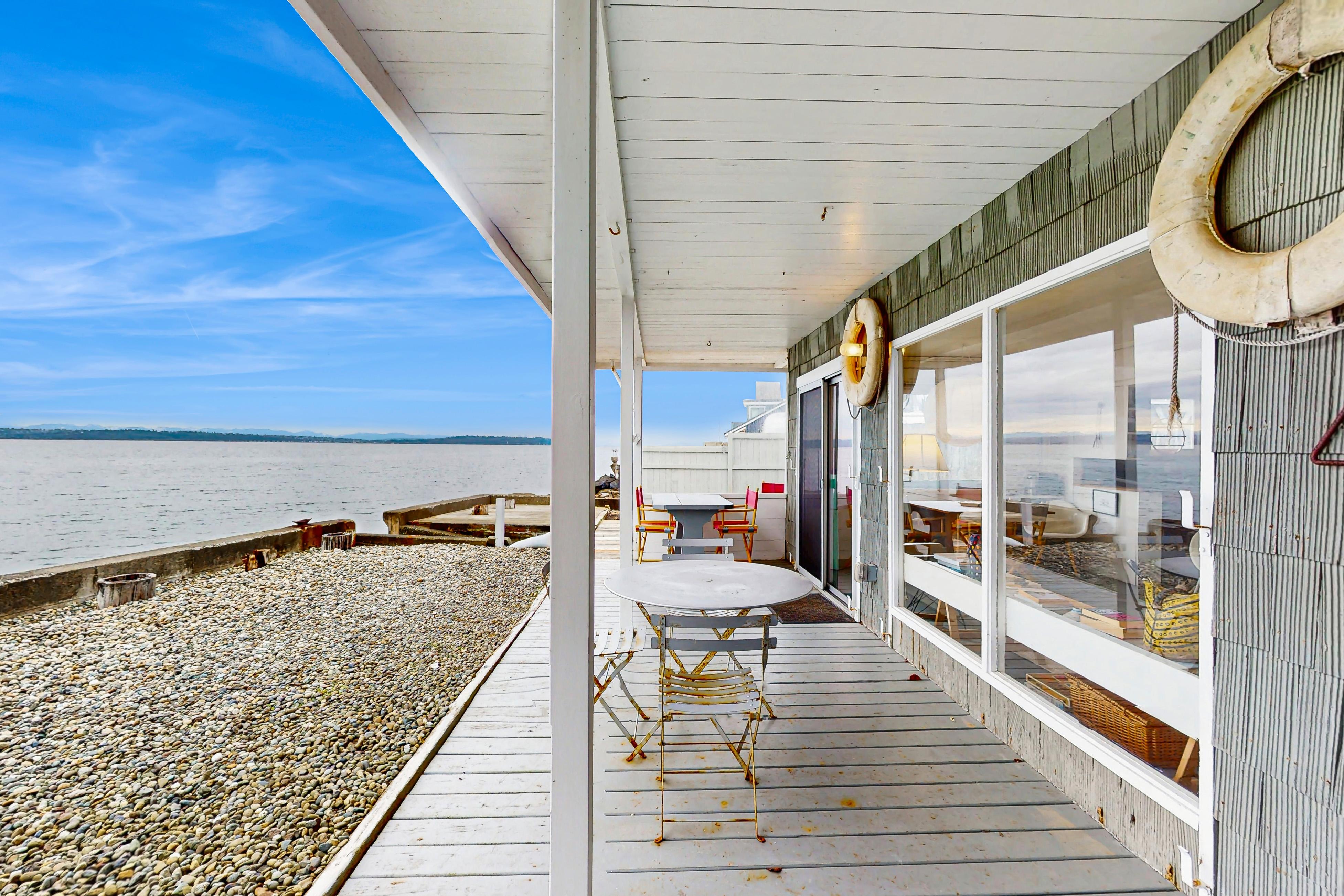 Historic Shore Cottage 2