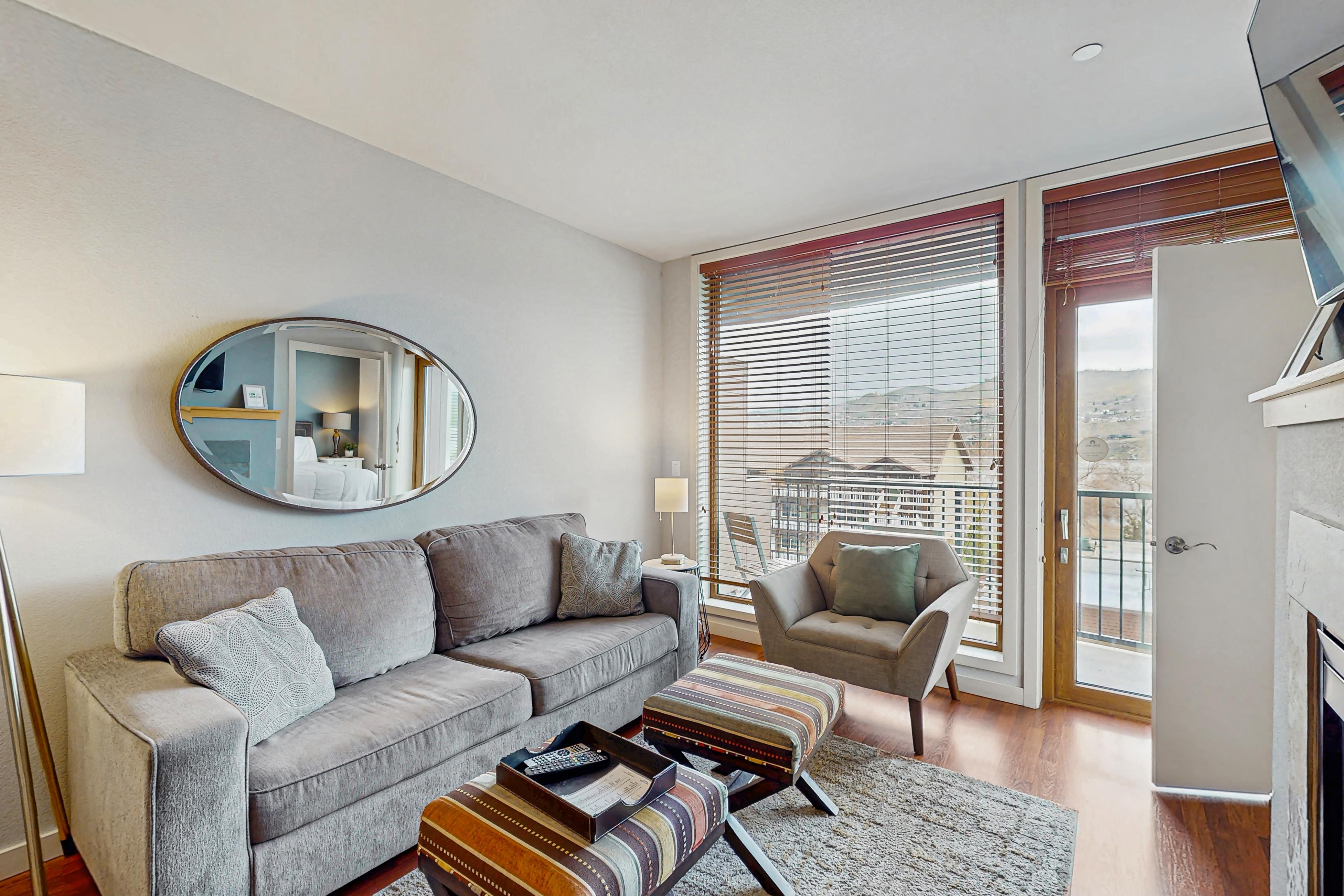 Chelan Resort Suites - Lakeside Serenity #309 2