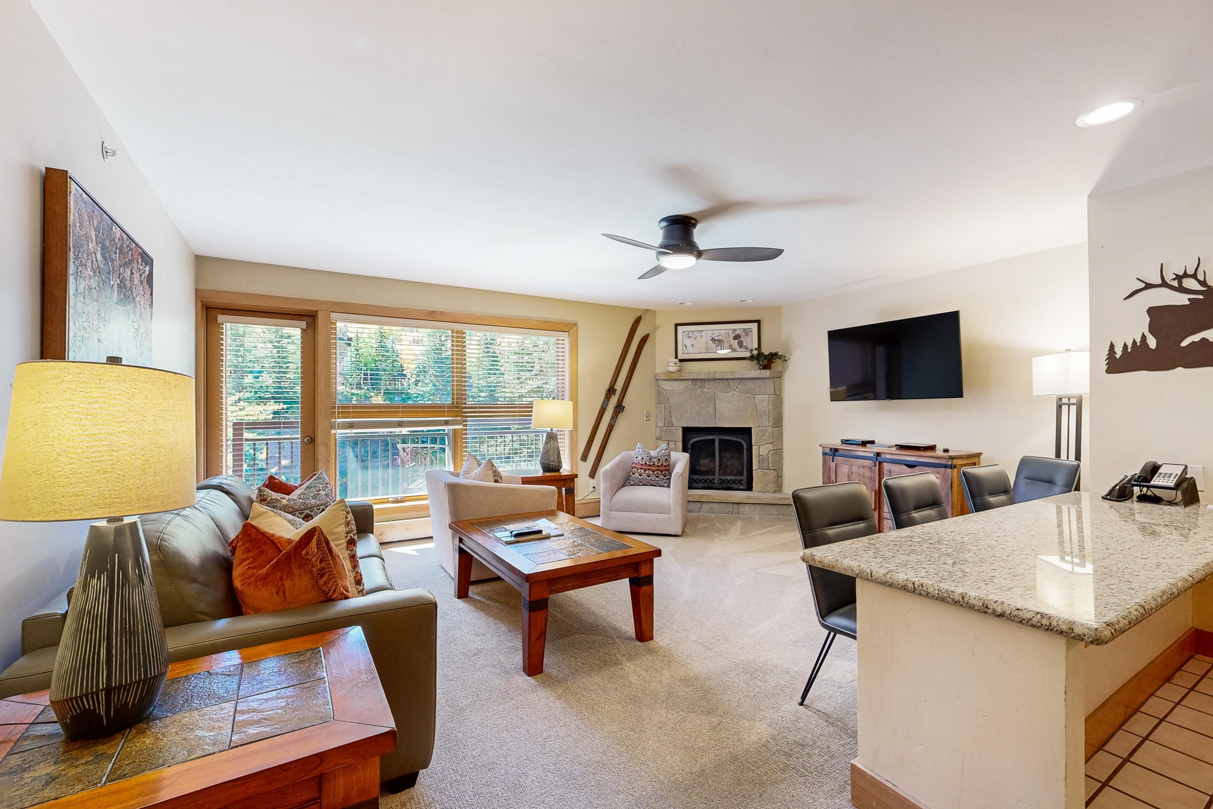 Lion Square Lodge South 358 2