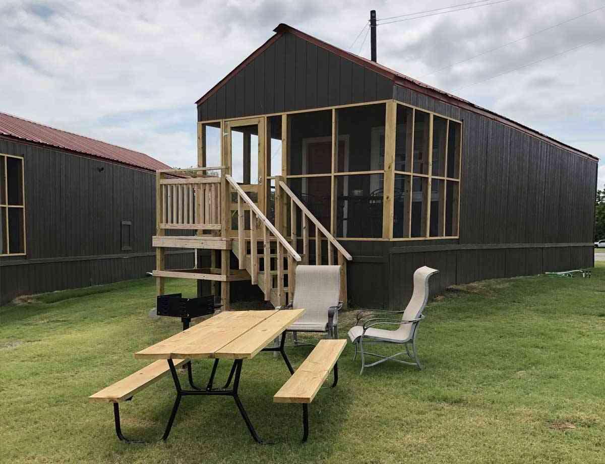 Breathtaking Views And Cozy Screened Porch - Charming Lake Haven - Lake Texoma