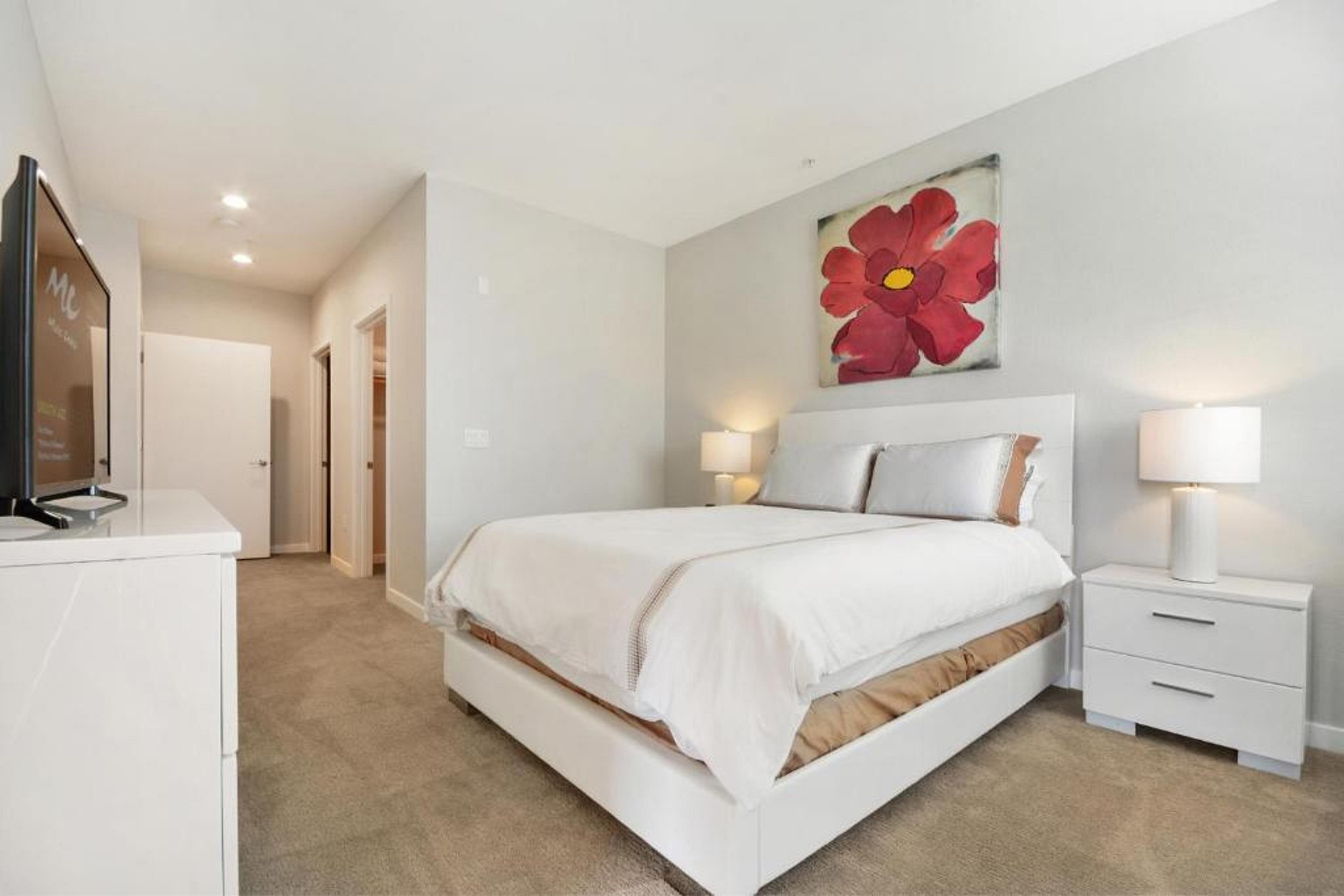 Menlo Park 2BR Condo Near Facebook Headquarters 