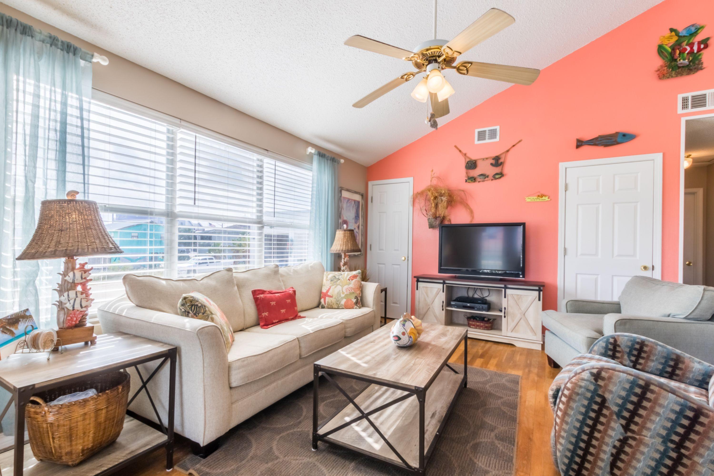 Seaside Cottage Near the Beach! Private house, sleeps 9 3