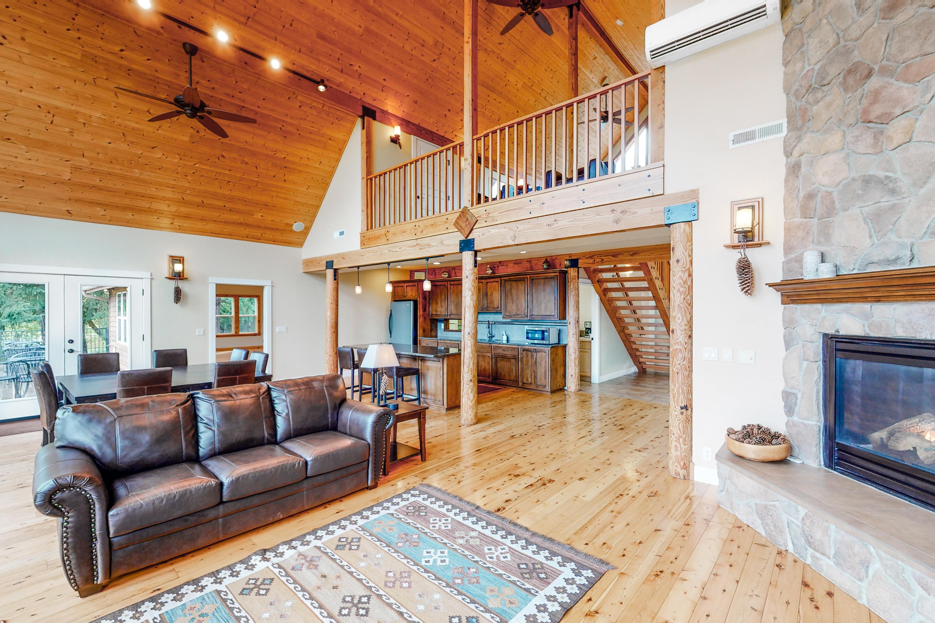 The Lodge at Diamond Woods 4