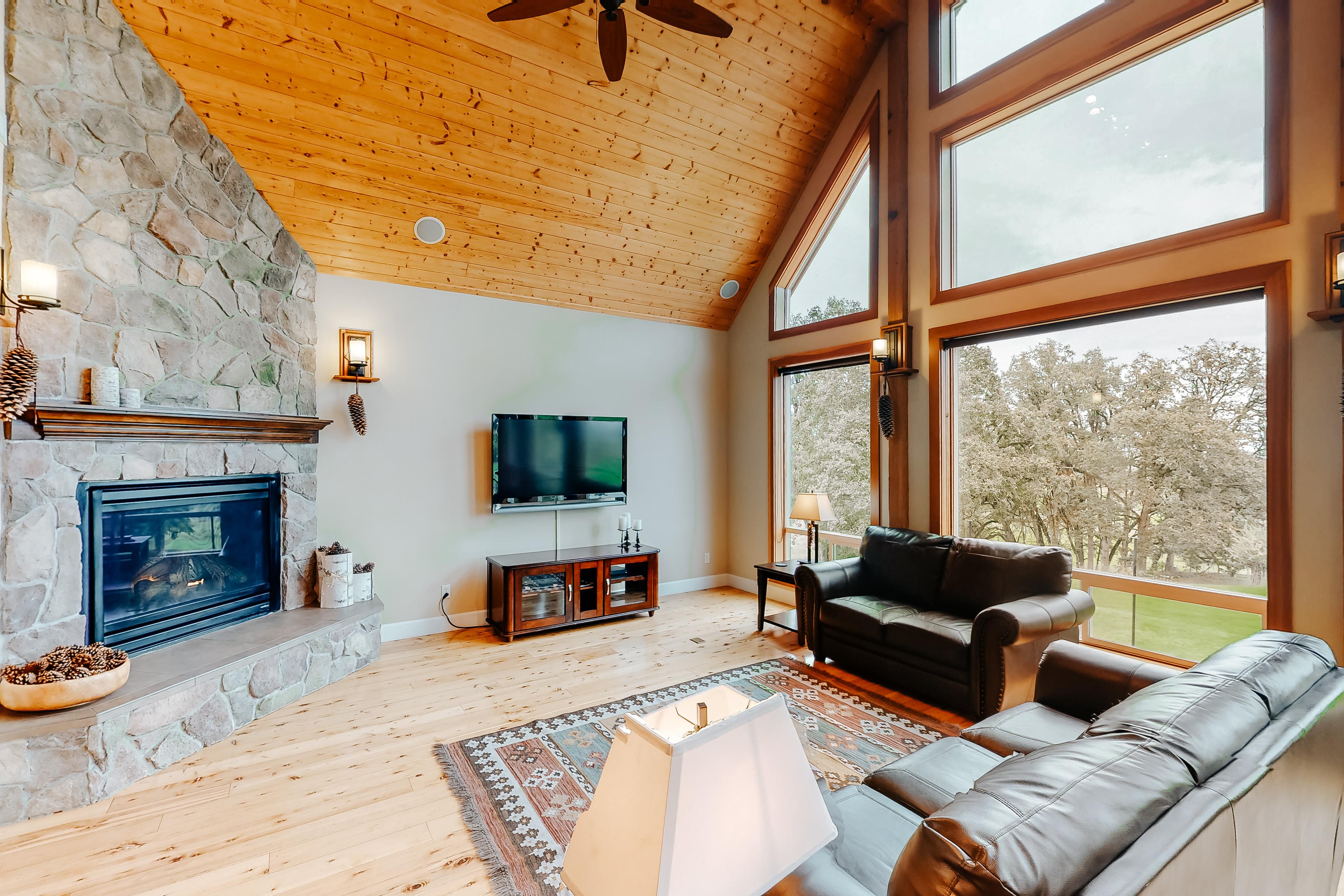 The Lodge at Diamond Woods 3