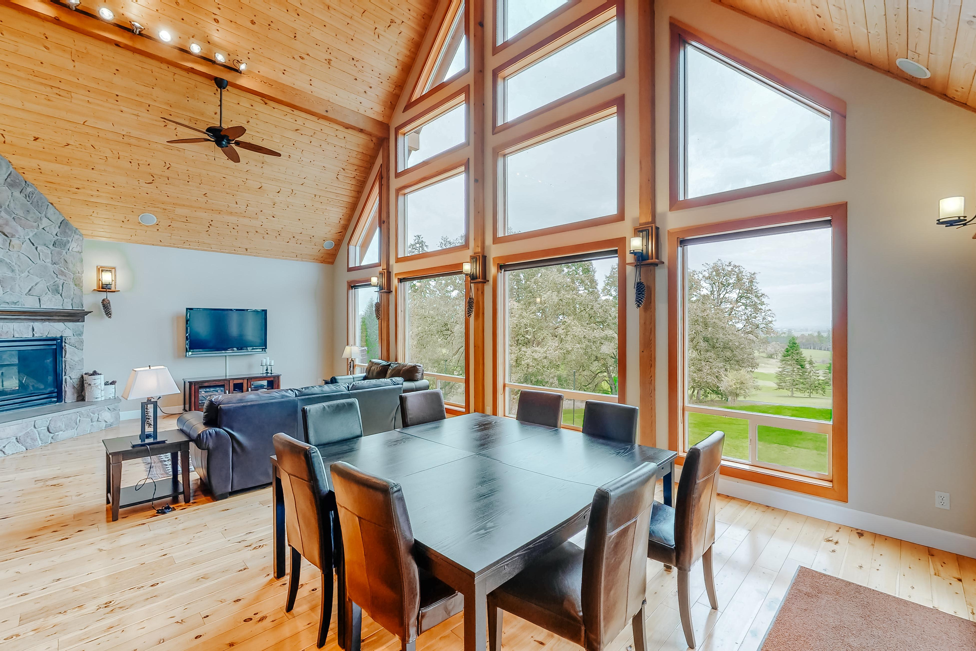 The Lodge at Diamond Woods 5