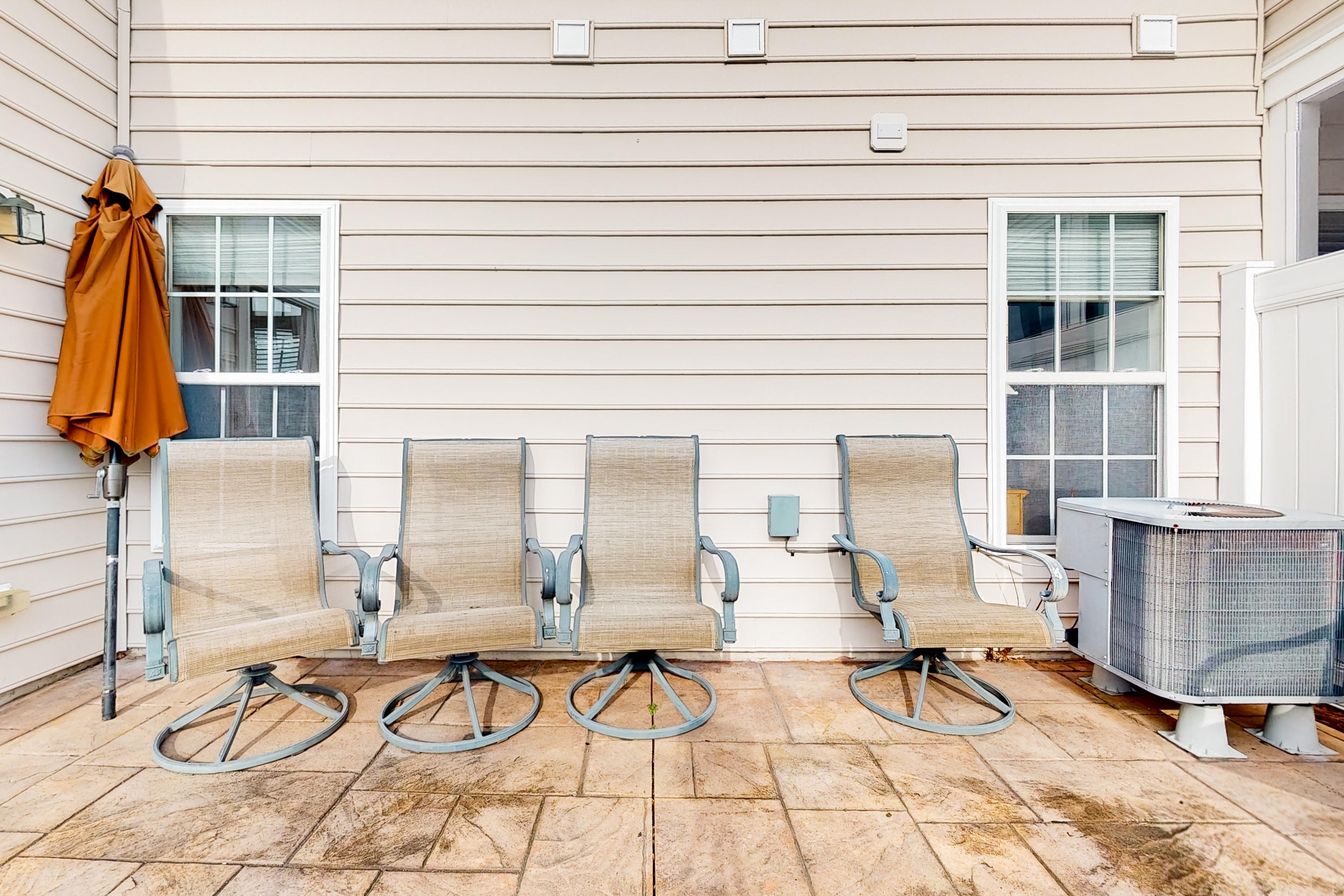 Bayview Landing - 37967 Bayview Circle E 4