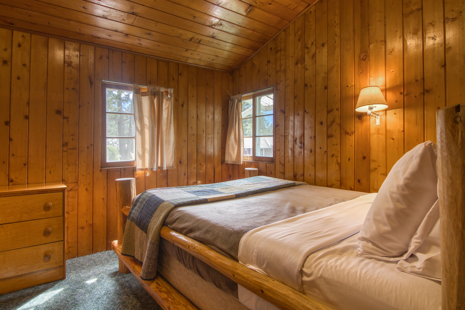 Timbers Resort 2 bedroom: Cabin 1 6