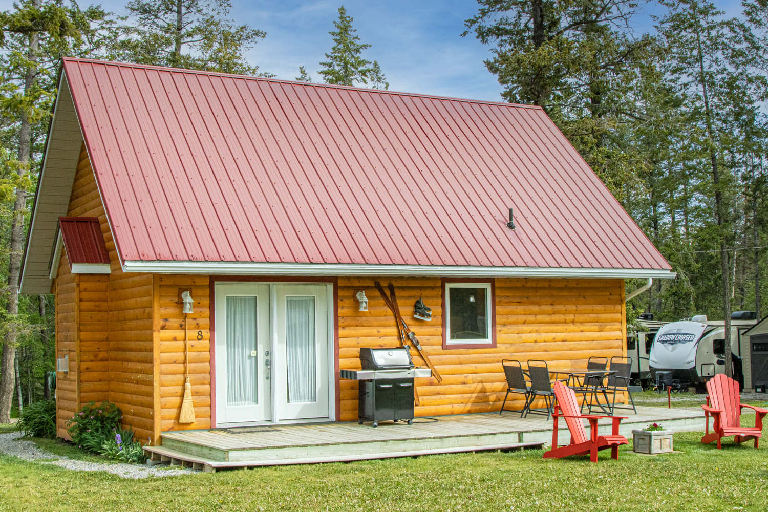 Timbers Resort 2 Bedroom: Cabin 8