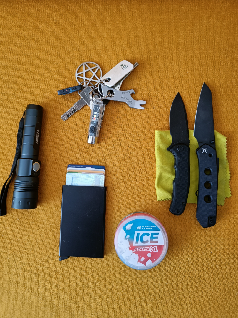 4 months sober carry (23 f)